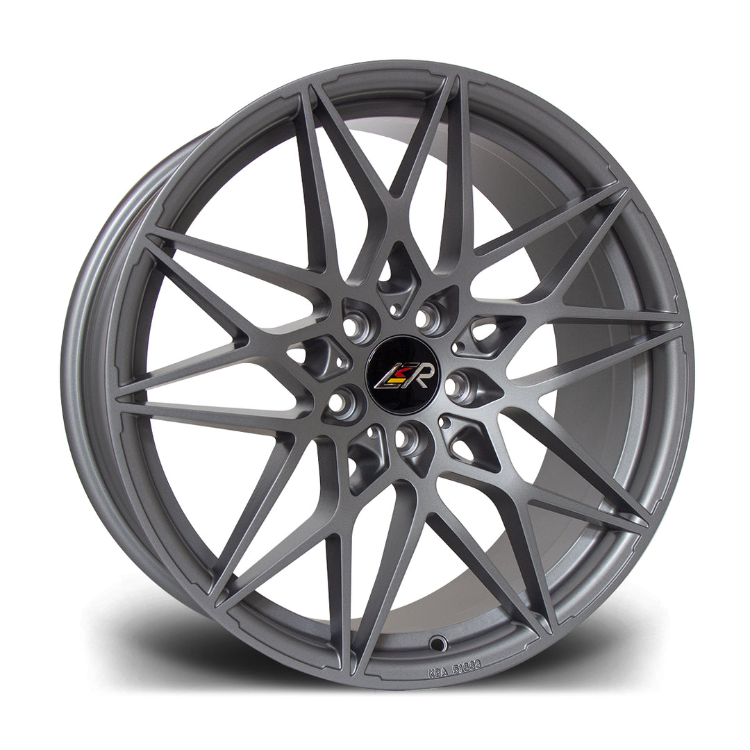 LMR_Toria_Silver%20GM_Angle_Web.jpg