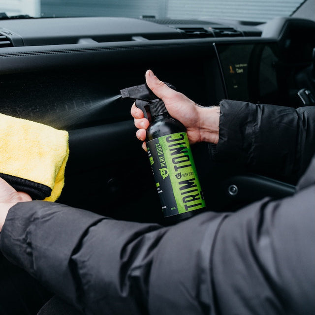 Car cleaning car detailing
