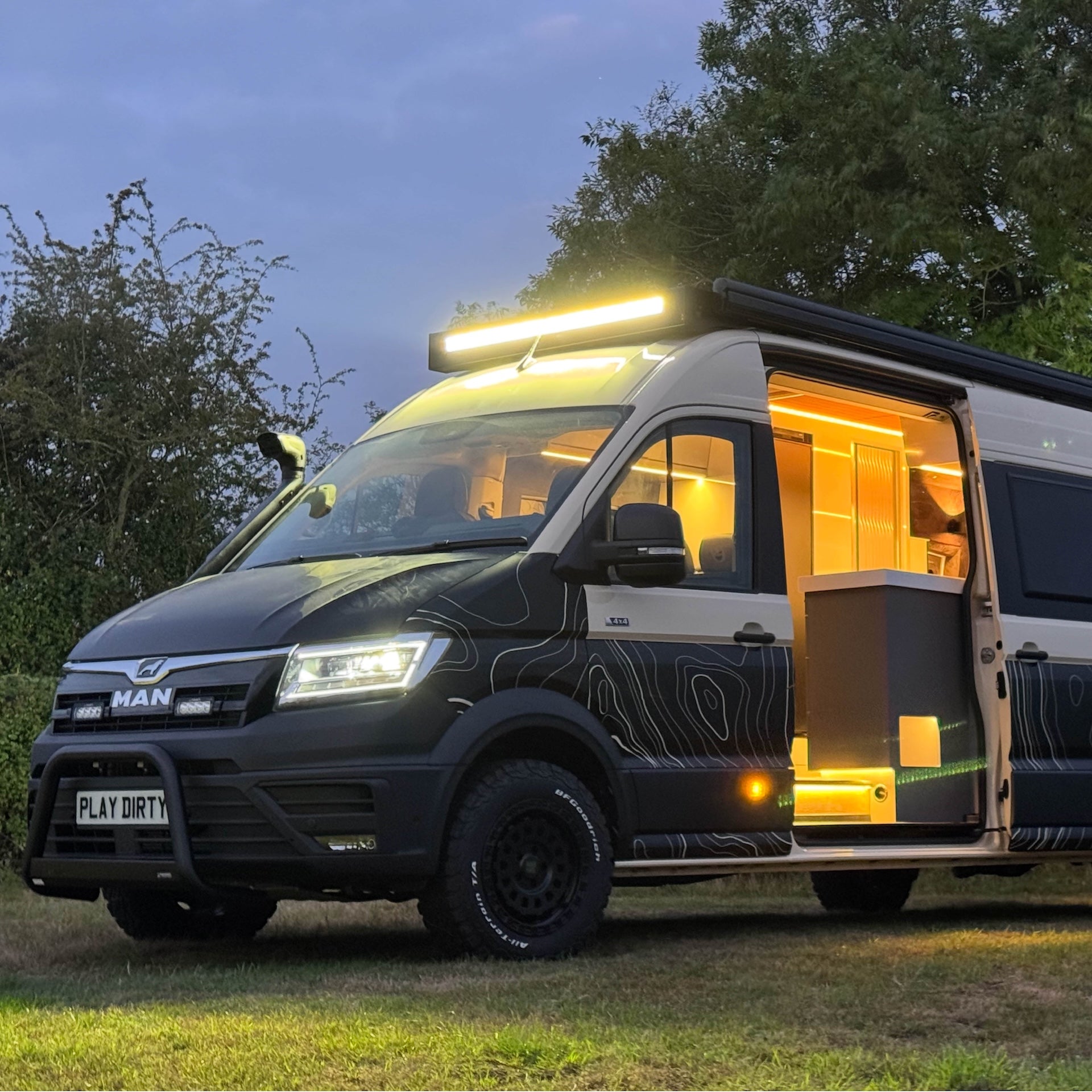 VW Crafter MAN TGE Expedition Roof Rack