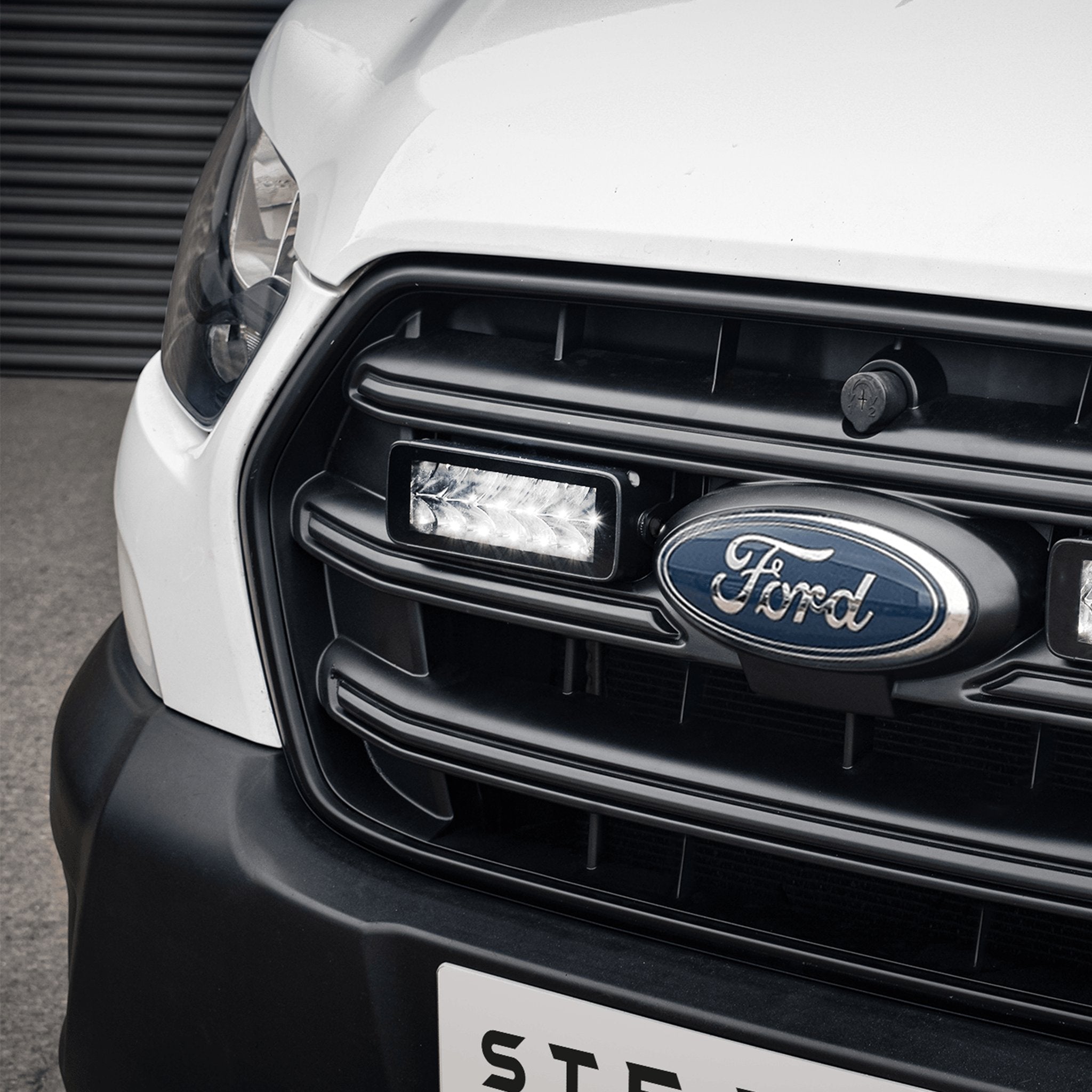 Stealth Ford Transit 2020+ Twin 7″ Luminous LED Integration Grille Kit – 10,080 Lumens