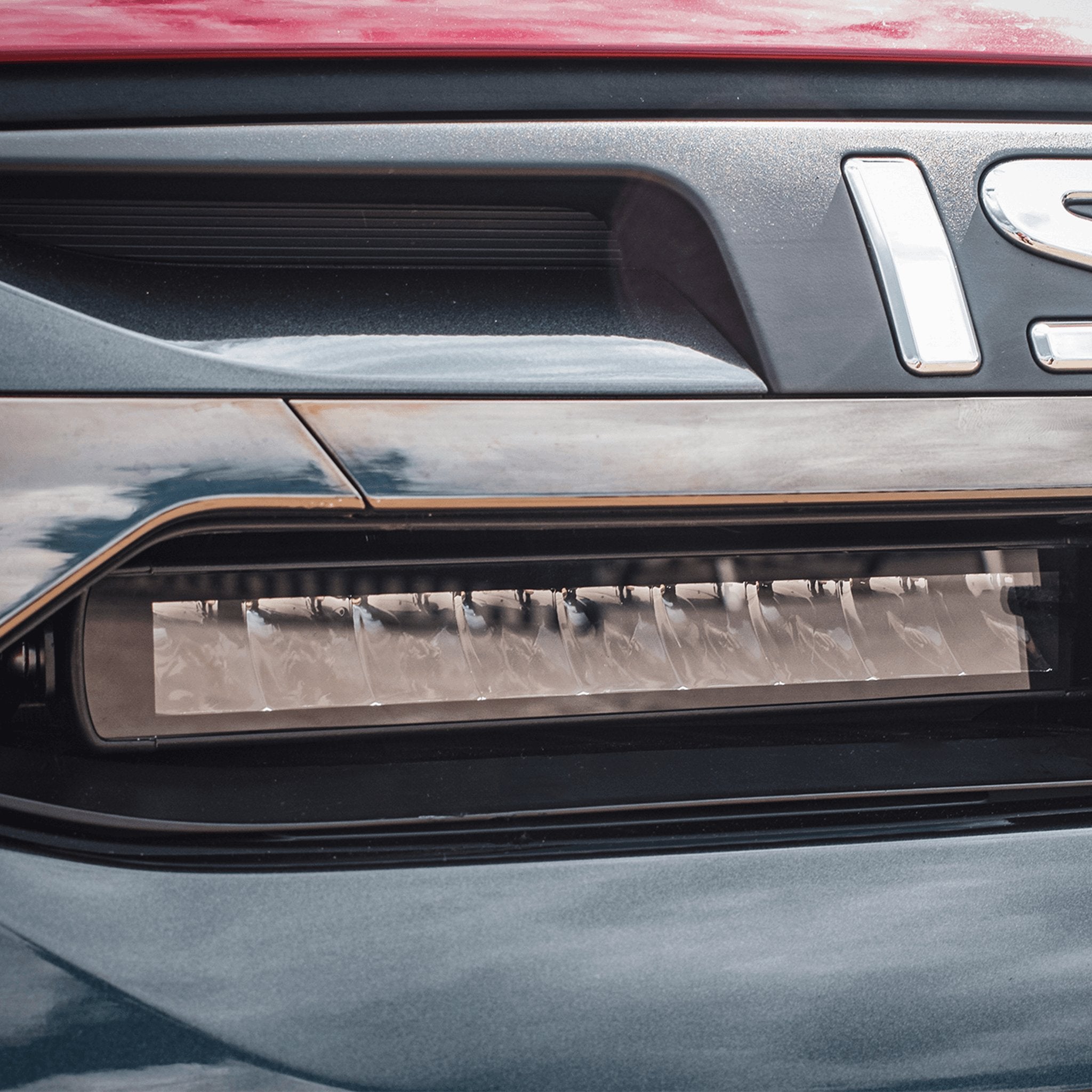 Stealth Isuzu D-Max 2023+ Twin 10″ Luminous LED Integration Grille Kit – 7,560 Lumens