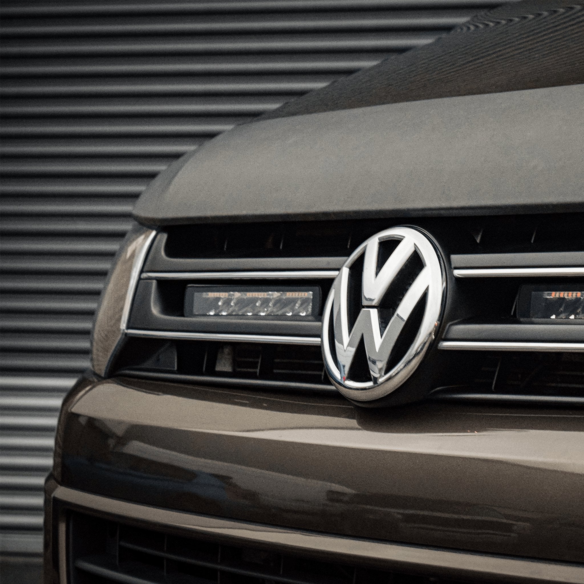 Stealth VW Volkswagen Transporter T5.1 2009-2015 Twin 10″ Luminous LED Integration Grille Kit – 7,560 Lumens