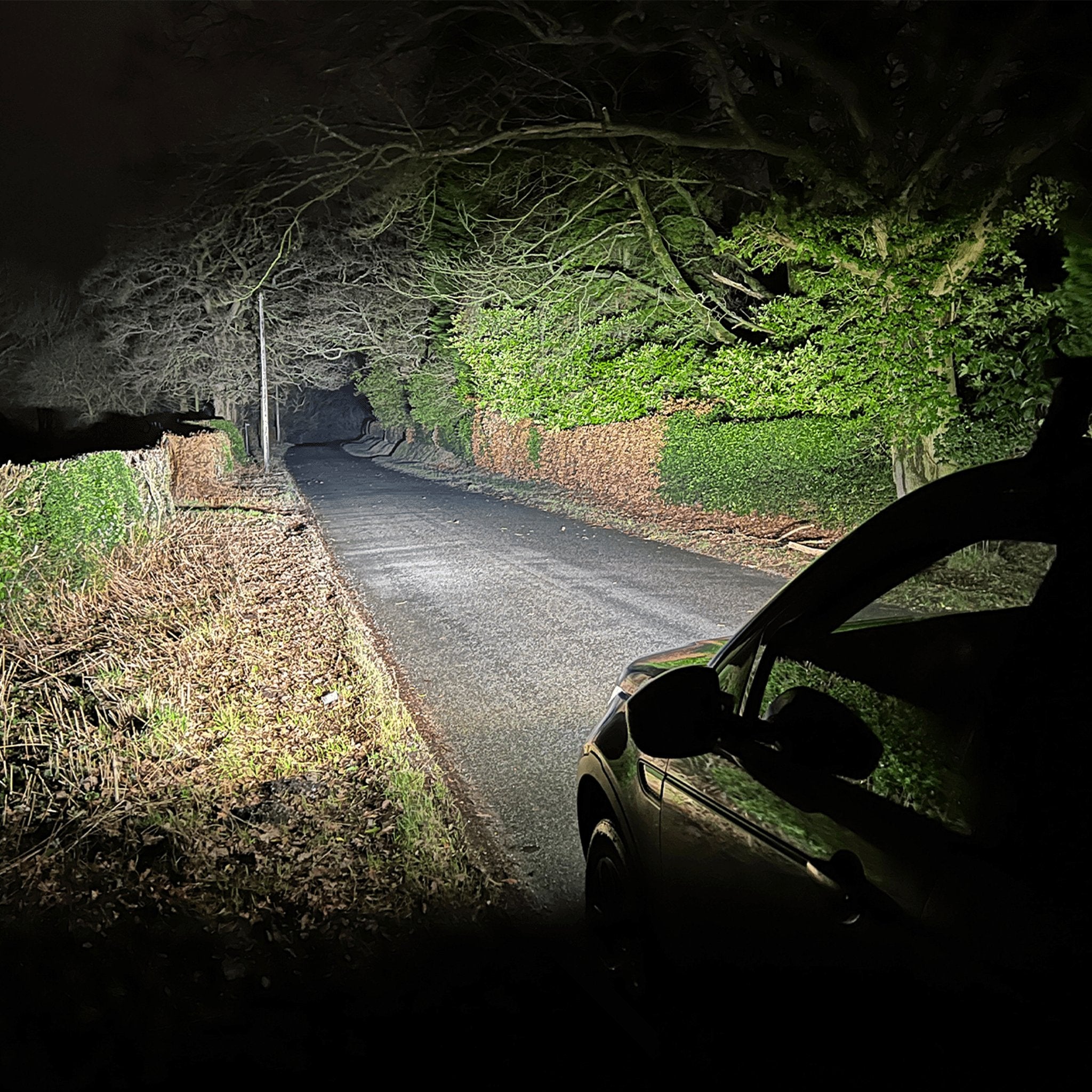 Stealth Land Rover Discovery Sport 2014-2019 27″ Luminous LED Integration Grille Kit – 24,000 Lumens