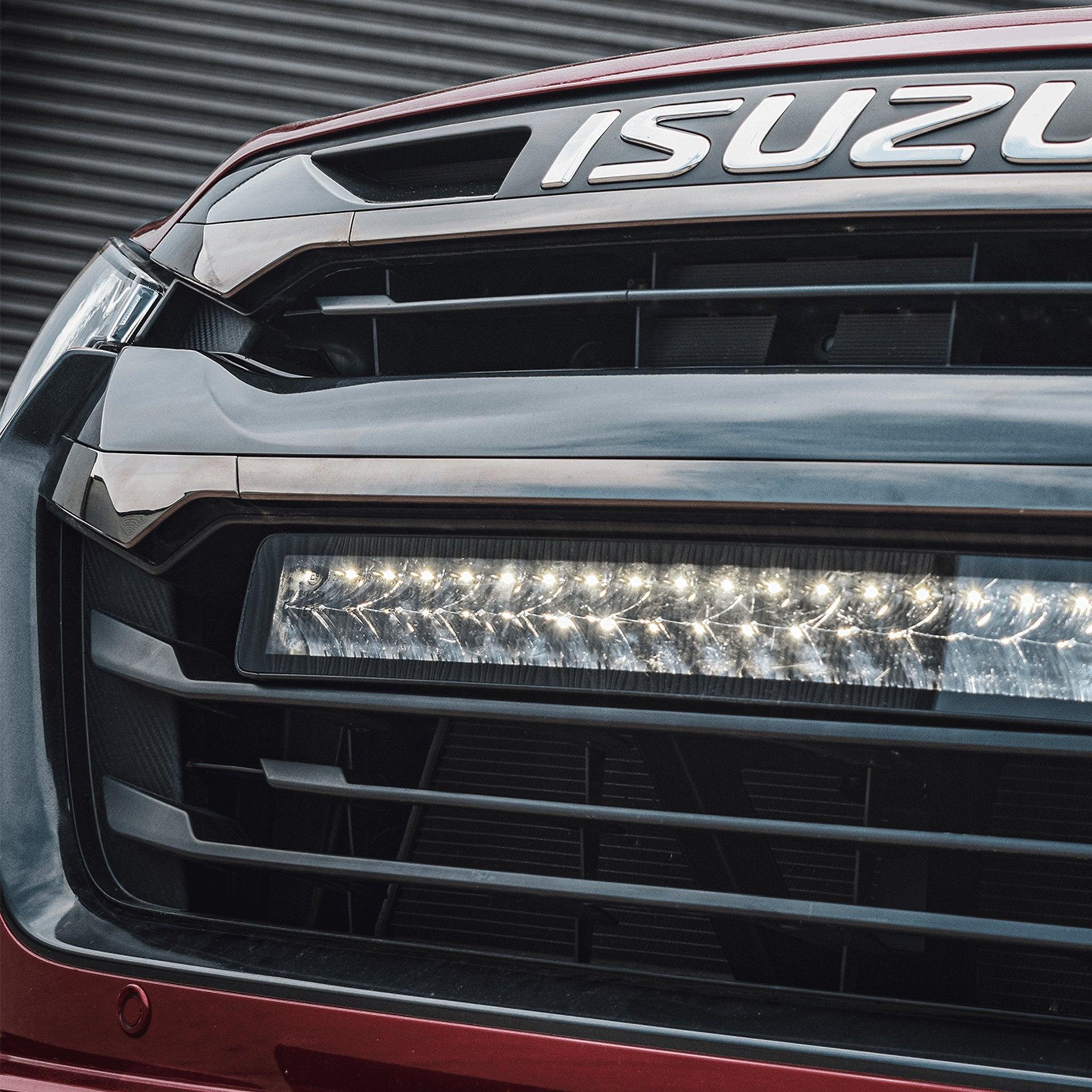 Stealth Isuzu D-Max 2023+ 21″ Luminous LED Integration Grille Kit – 16,800 Lumens