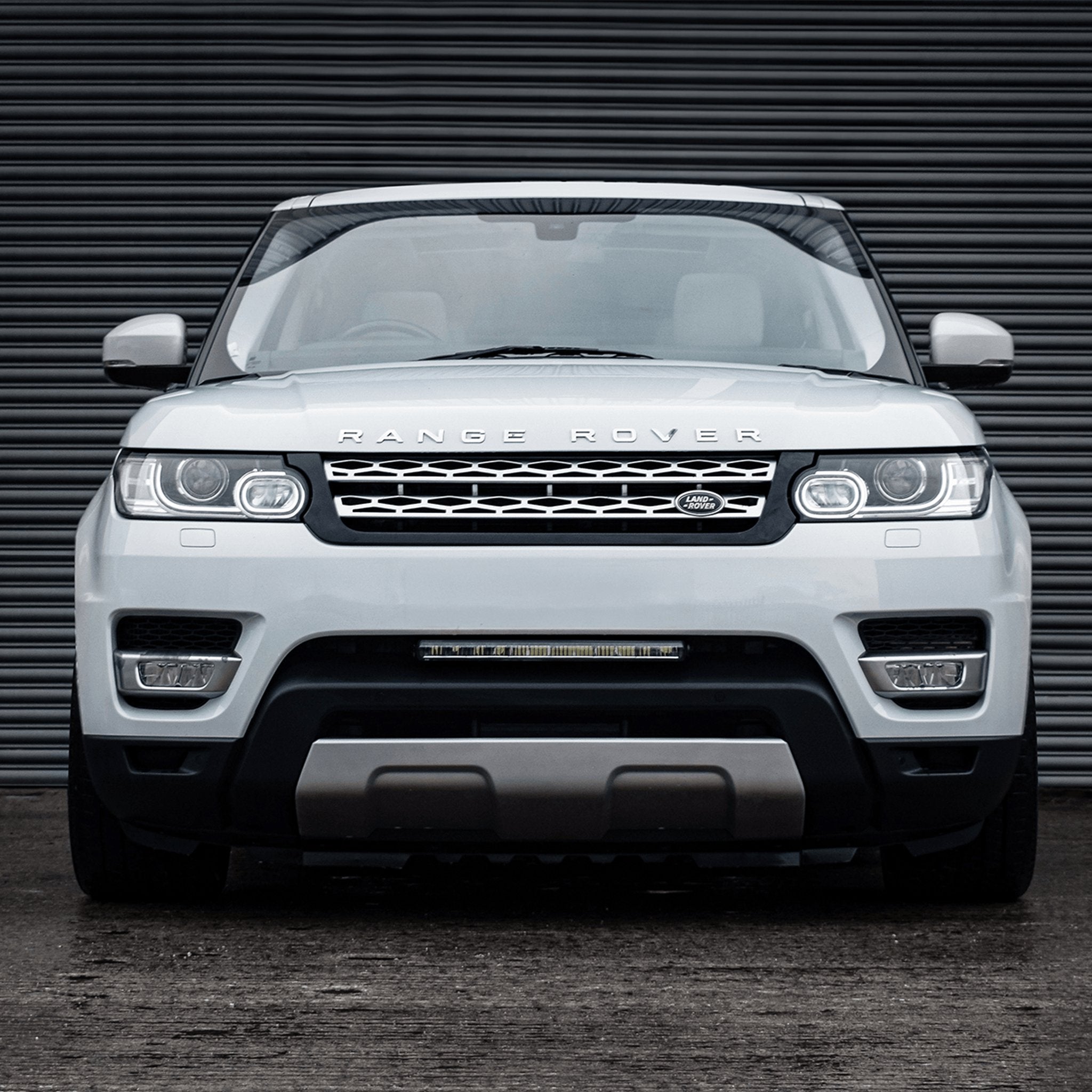 Stealth Range Rover Sport L494 20″ Luminous LED Integration Grille Kit – 8,400 Lumens