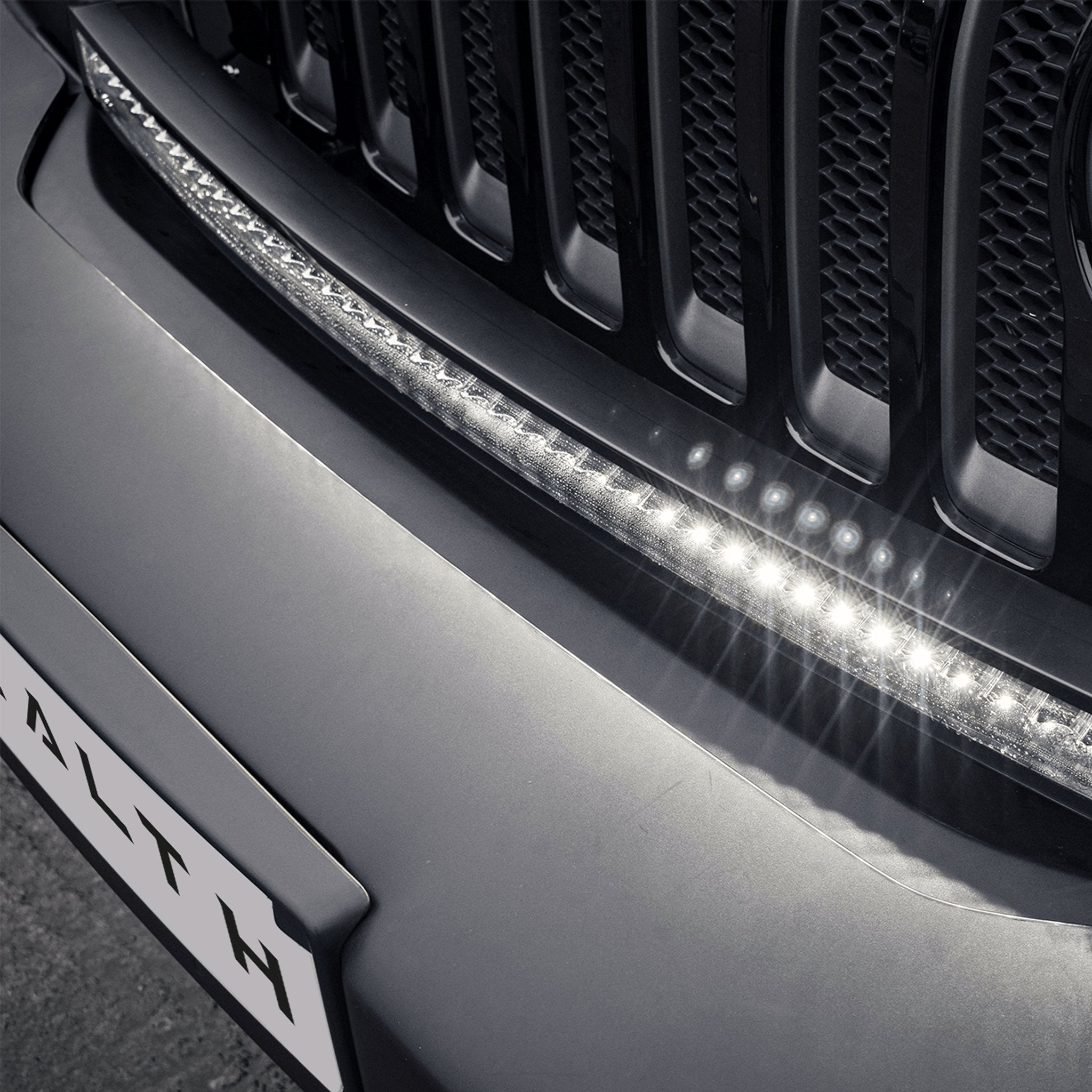 Stealth JEEP Wrangler JL 2019+ 40″ Luminous LED Integration Grille Kit – 33,600 Lumens