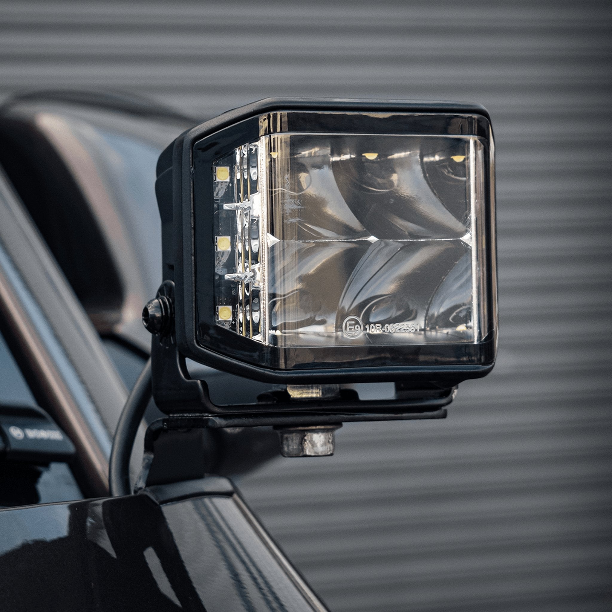 Stealth VW Volkswagen Transporter T5.1 2009-2015 Twin 4″ Dark Force LED Bonnet Kit – 16,800 Lumens