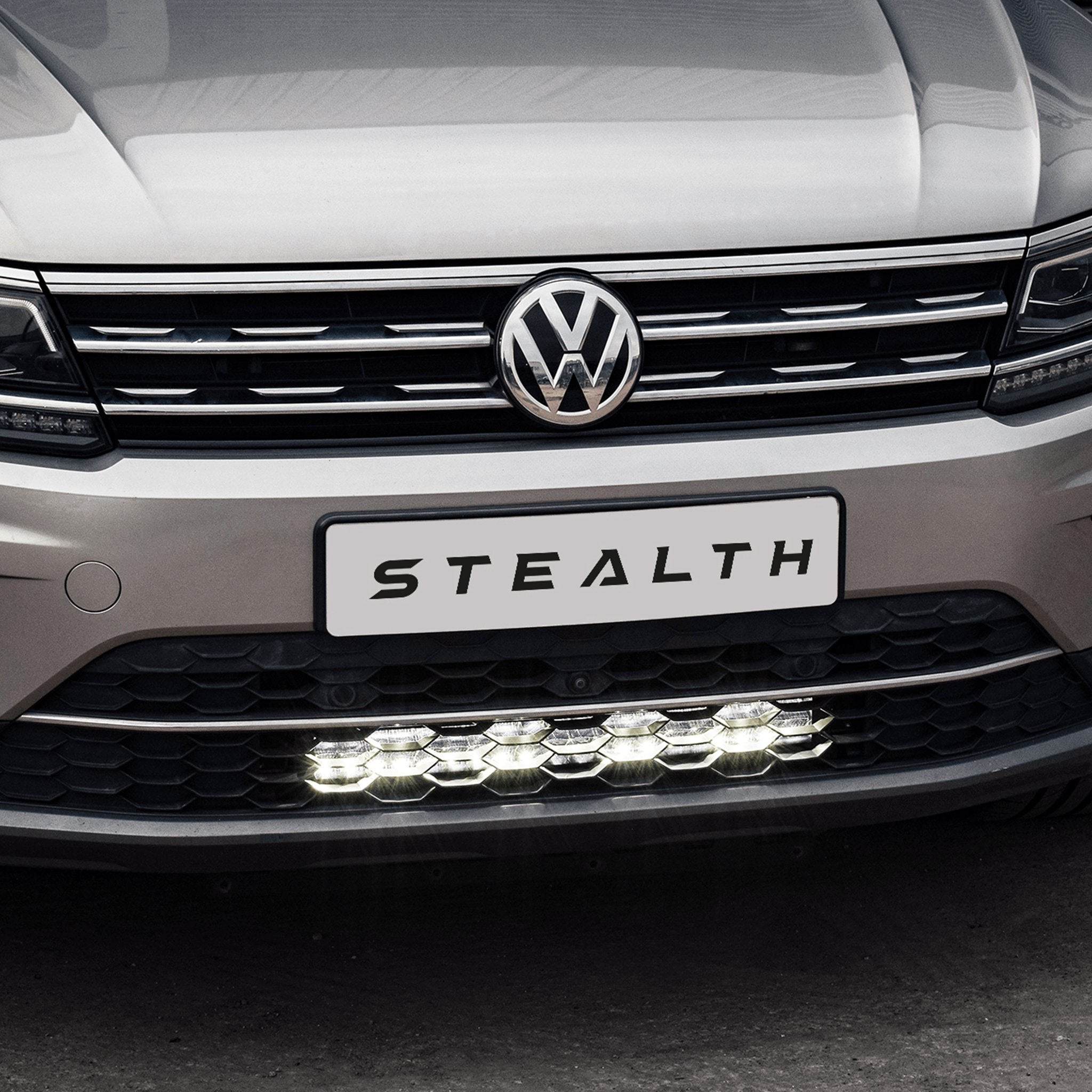 Stealth VW Volkswagen Tiguan 2016+ 21″ Luminous LED Integration Grille Kit – 16,800 Lumens