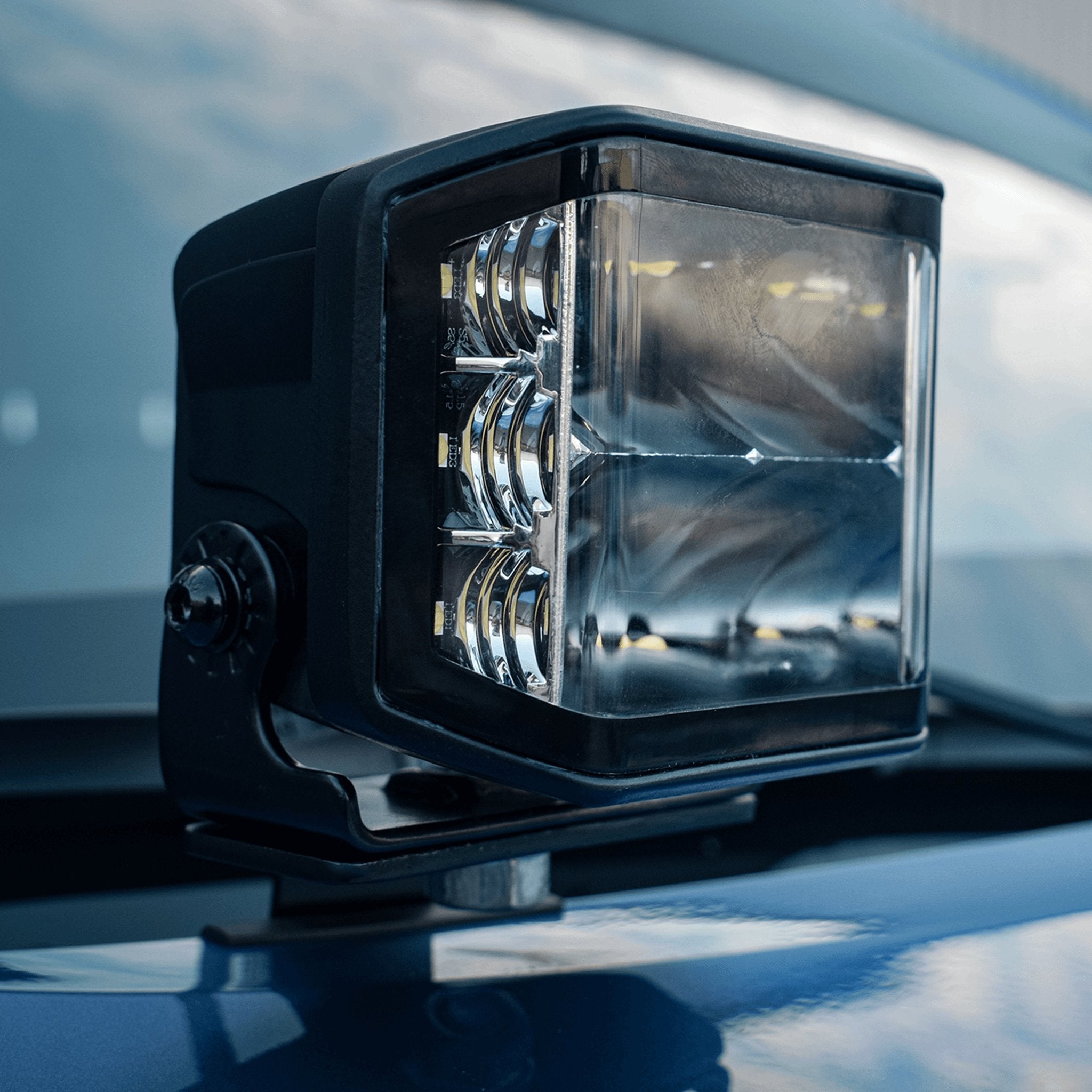 Stealth Toyota Hilux MK8 2015-2020 Twin 4″ Dark Force LED Bonnet Kit – 16,800 Lumens