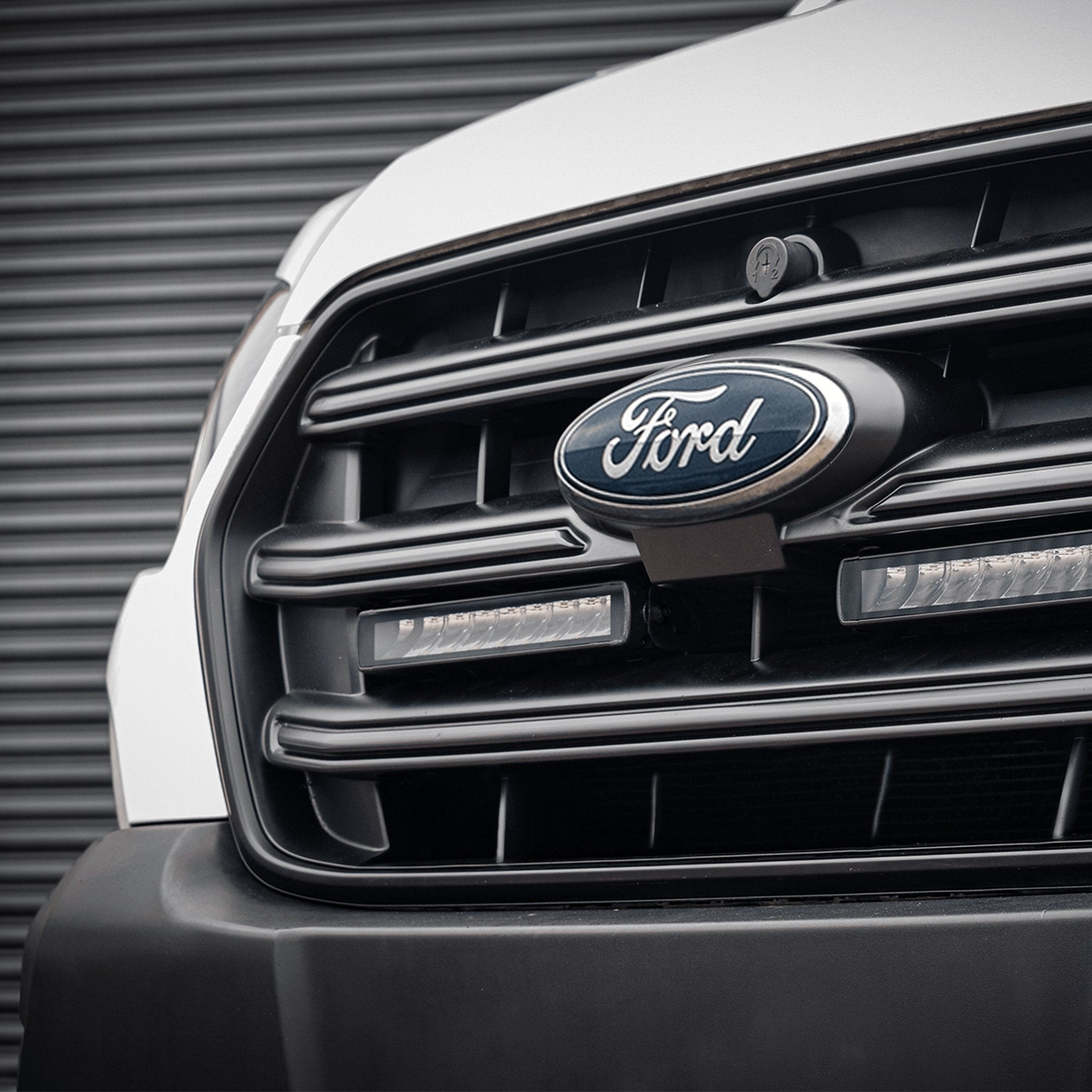 Stealth Ford Transit 2020+ Twin 10″ Luminous LED Integration Grille Kit – 7,560 Lumens