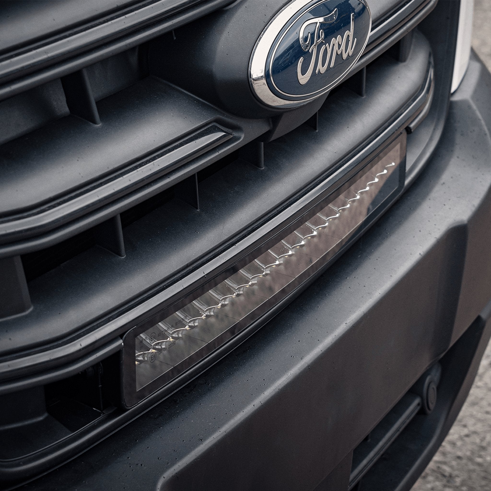 Stealth Ford Transit 2020+ 21″ Luminous LED Integration Grille Kit – 16,800 Lumens