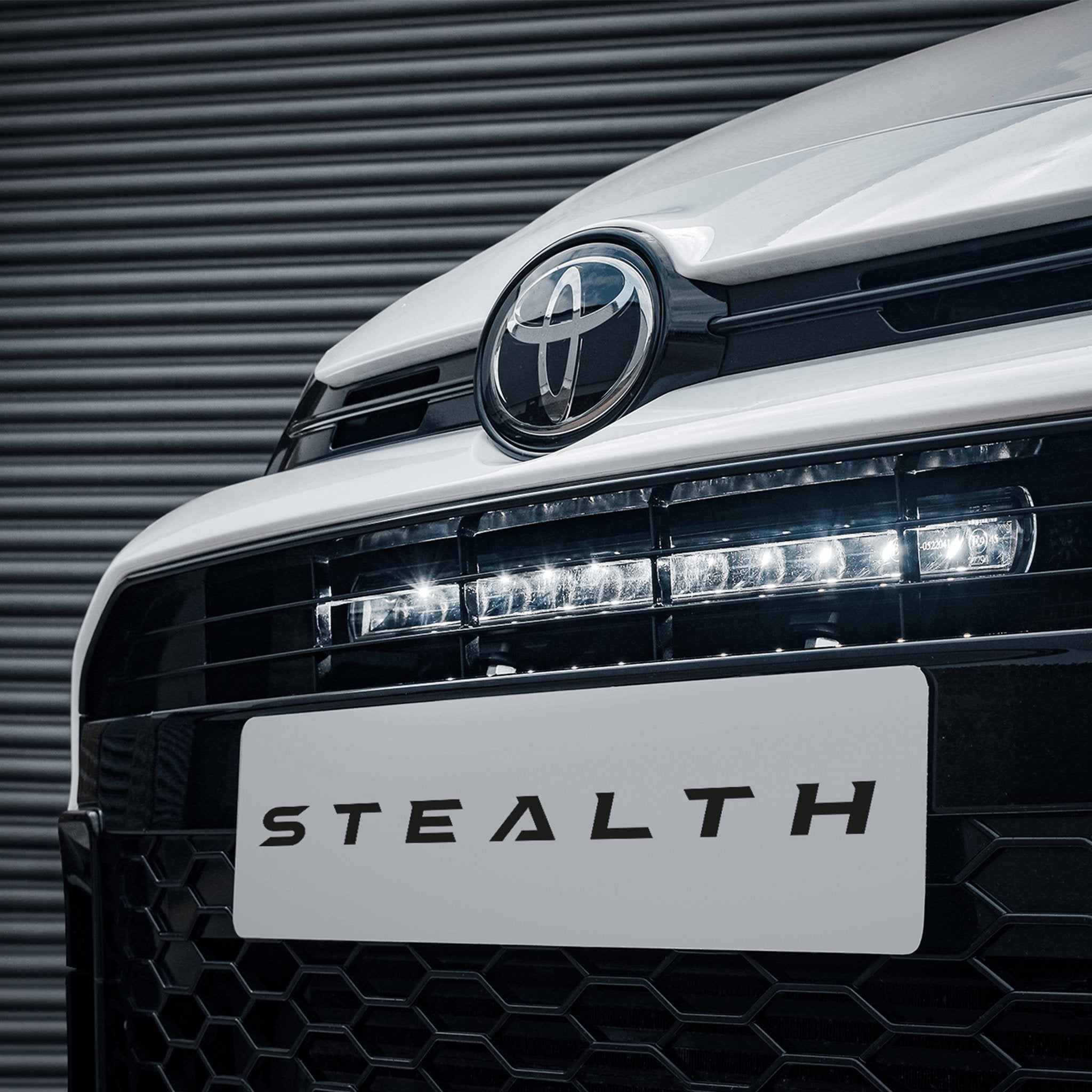 Stealth Toyota Yaris GR 20″ Luminous LED Integration Grille Kit – 8,400 Lumens