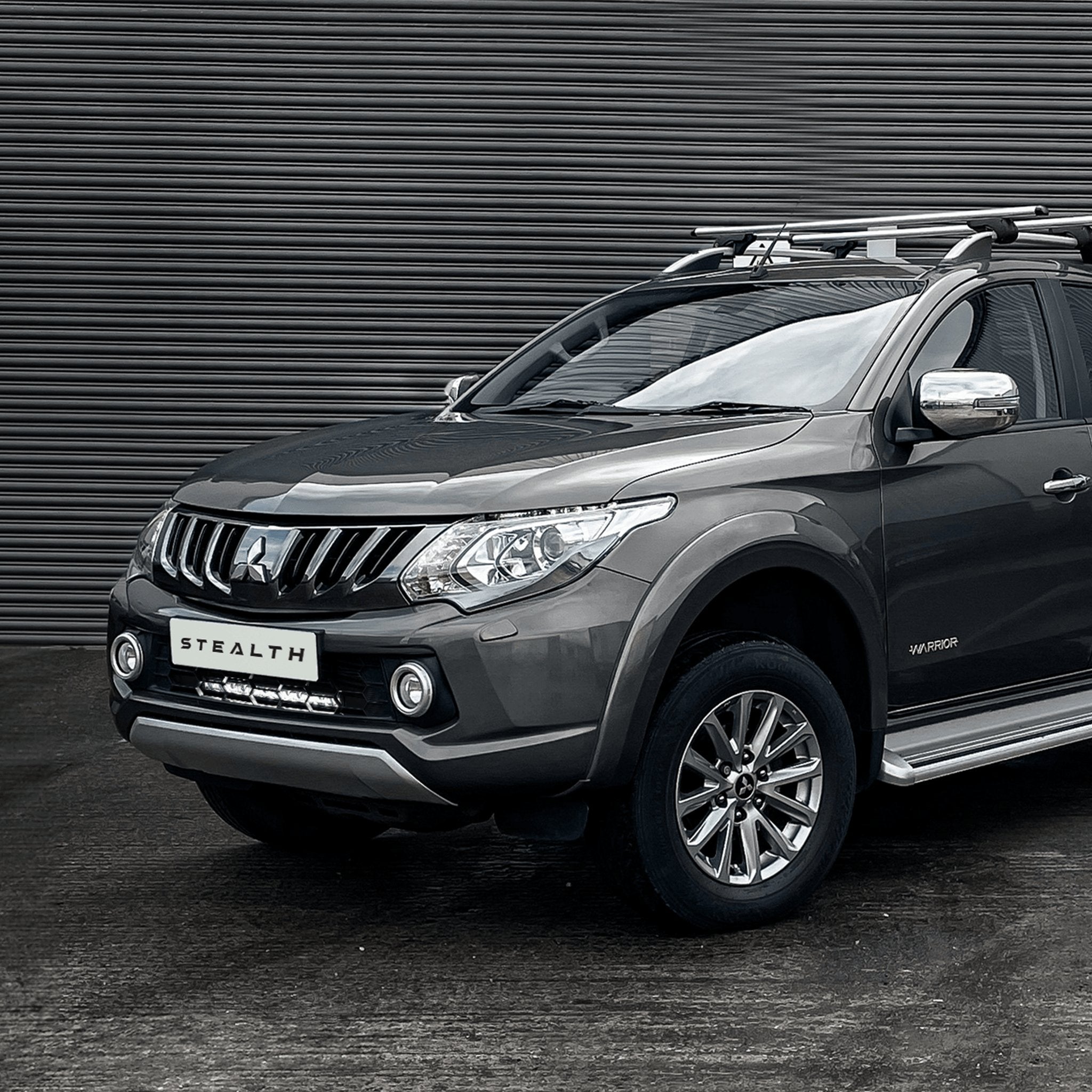 Stealth Mitsubishi L200 2015-2019 20″ Luminous LED Integration Grille Kit – 8,400 Lumens