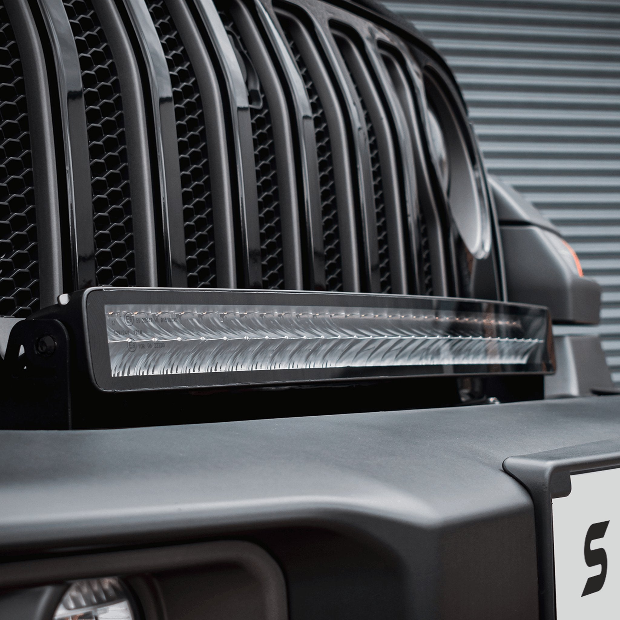 Stealth JEEP Wrangler JL 2019+ 30″ Luminous LED Integration Grille Kit – 25,200 Lumens