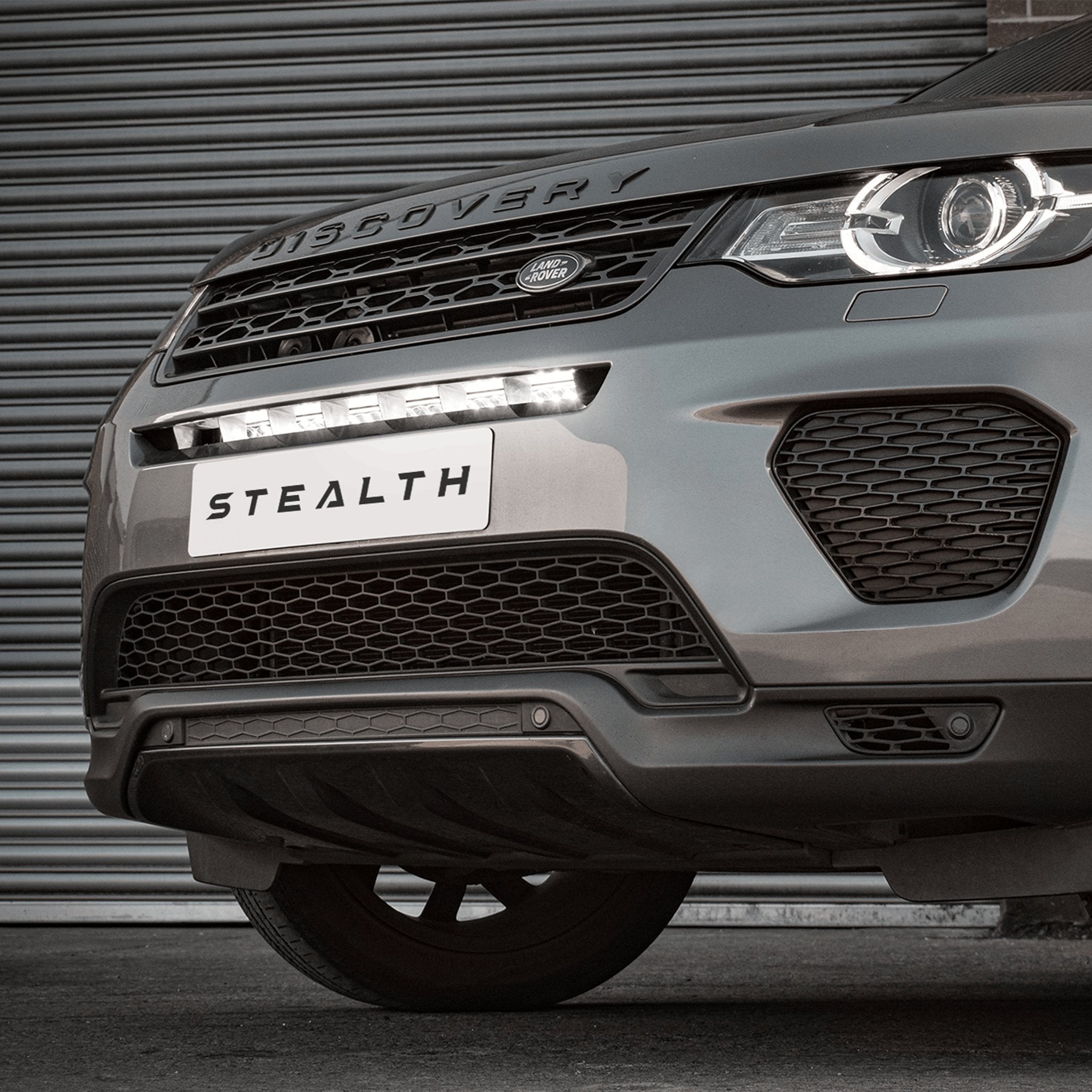 Stealth Land Rover Discovery Sport 2014-2019 27″ Luminous LED Integration Grille Kit – 24,000 Lumens