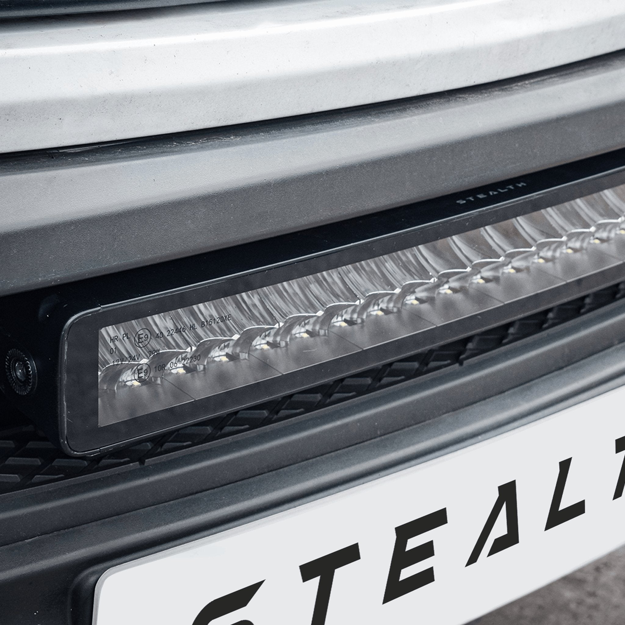 Stealth Mercedes Sprinter 2008-2018 21″ Luminous LED Integration Grille Kit – 16,800 Lumens