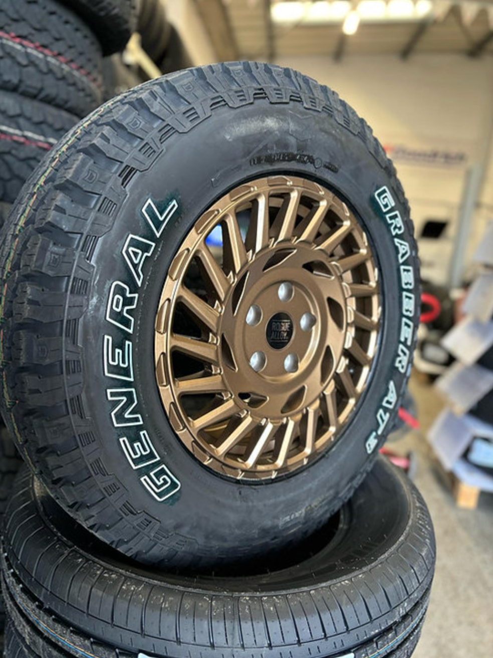 rogue-alloys-lc1-satin-bronze-play-swamper-overland-play-dirty1.png