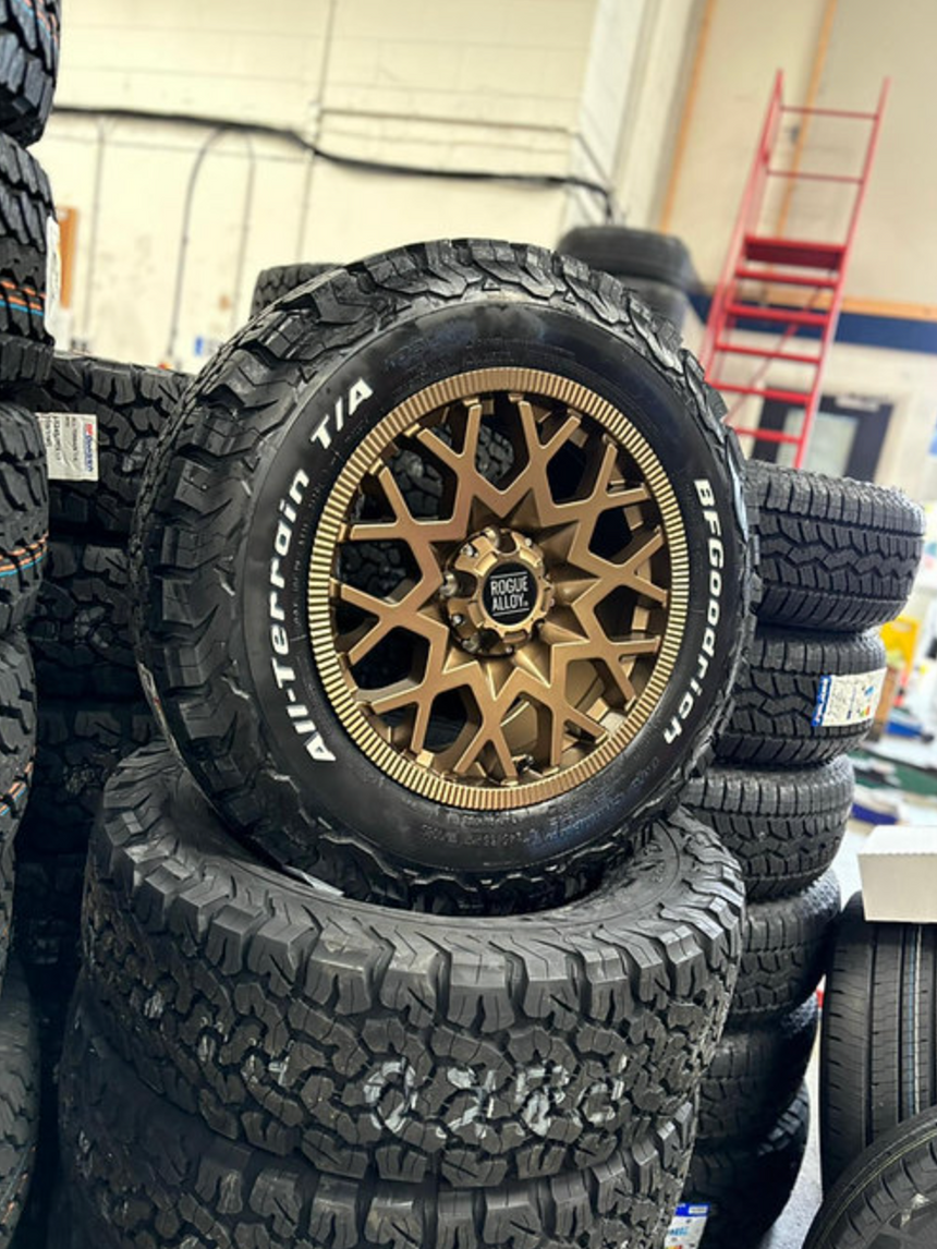 rogue-alloys-rollex-satin-bronze-play-swamper-overland-play-dirty3.png