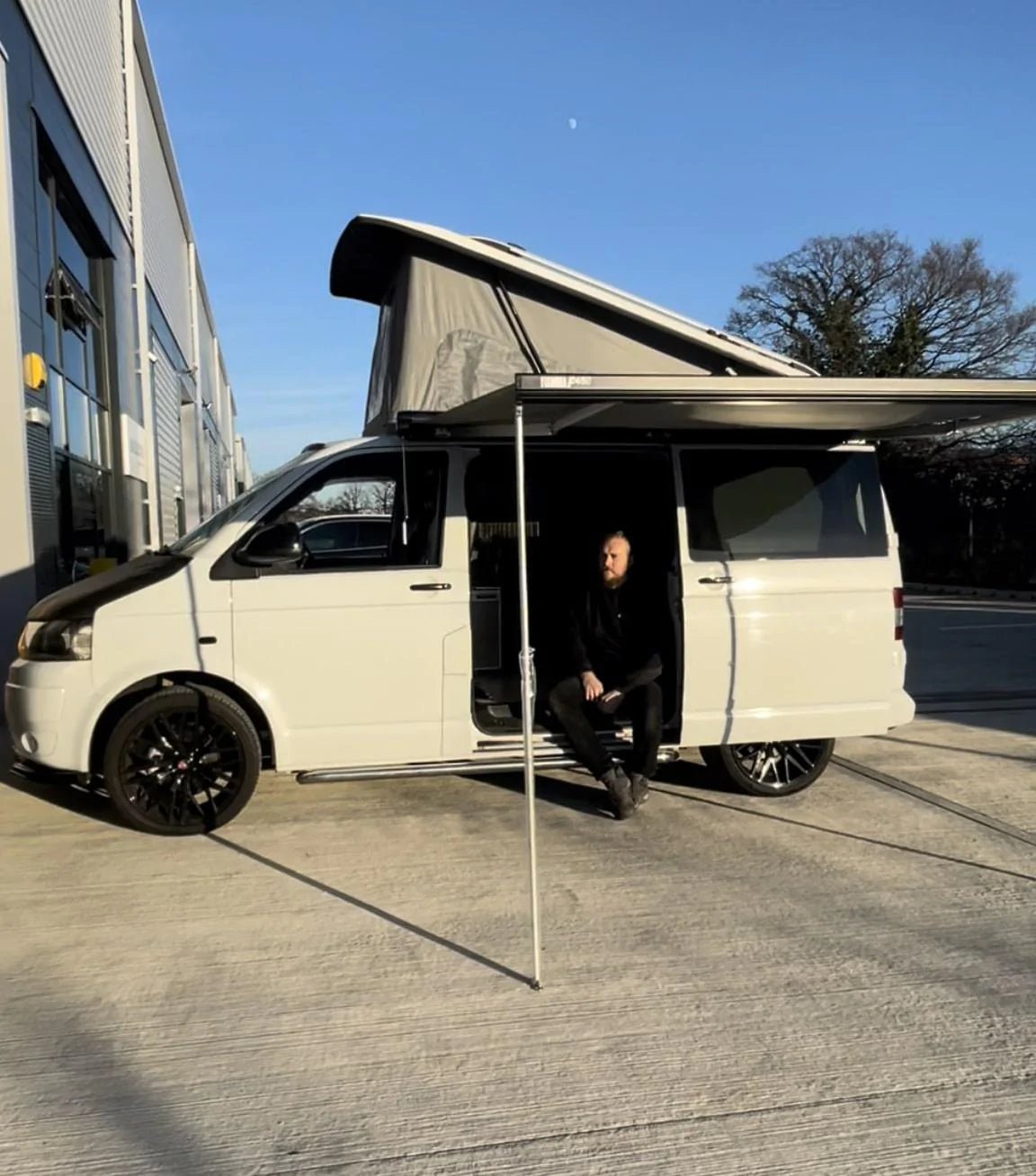 Fiamma F45S 230 Awning - Polar White with Royal Blue Fabric