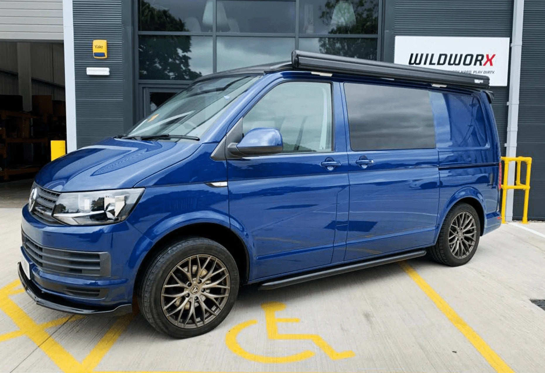 Fiamma F45S 230 Awning - Polar White with Royal Blue Fabric