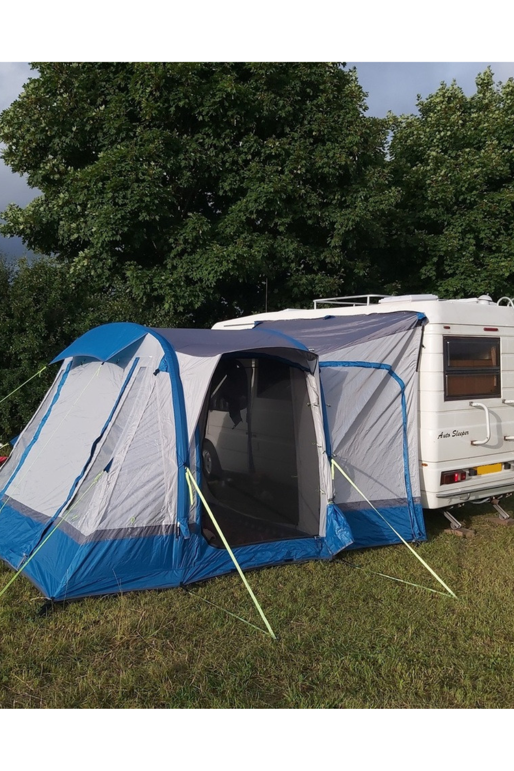 Loopo Breeze XL Motorhome Awning (Blue/Grey)  Play Dirty   