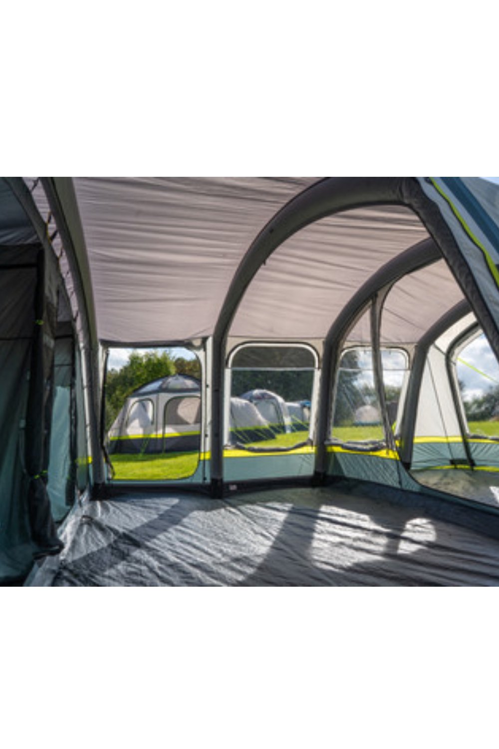 Odyssey Breeze Inflatable 8 Berth Tent