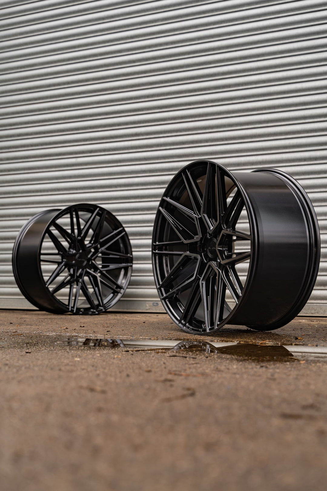 RIVIERA RF10 - GLOSS BLACK Automotive Rims & Wheels Play Dirty   