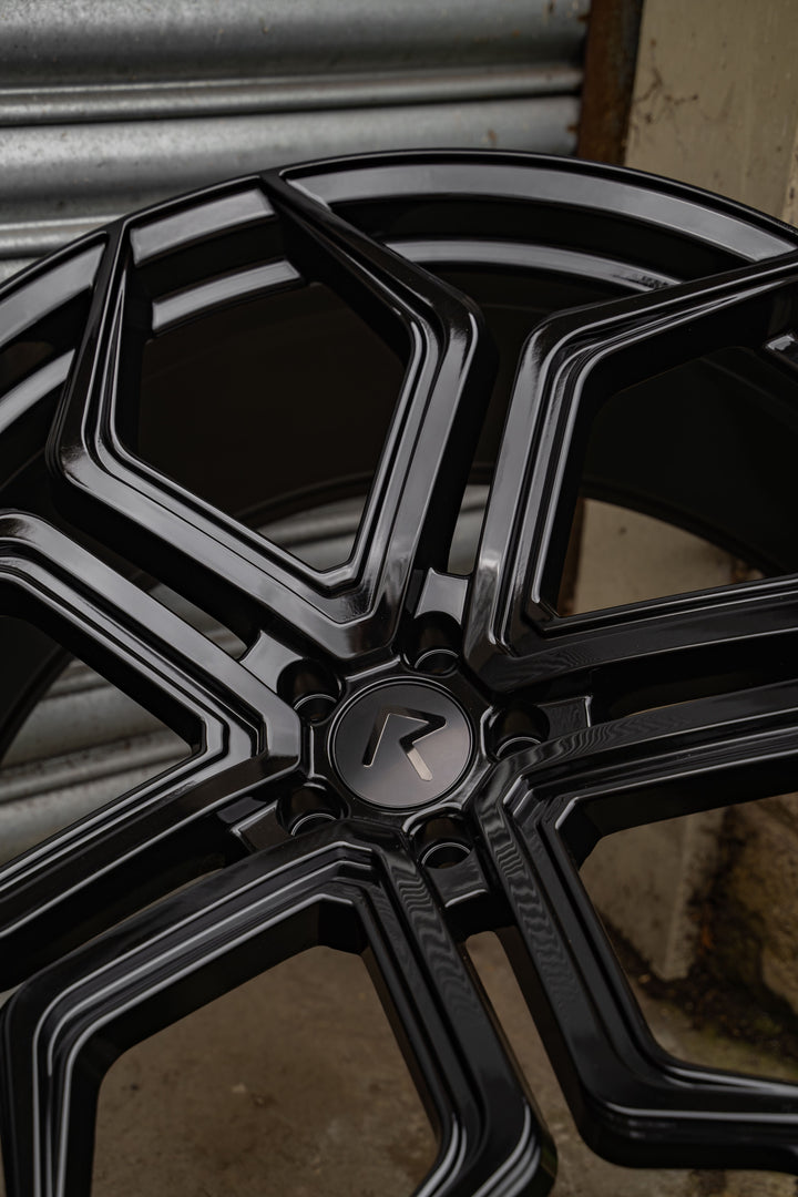riviera-rf7-play-dirty-alloy-wheels-3.jpg