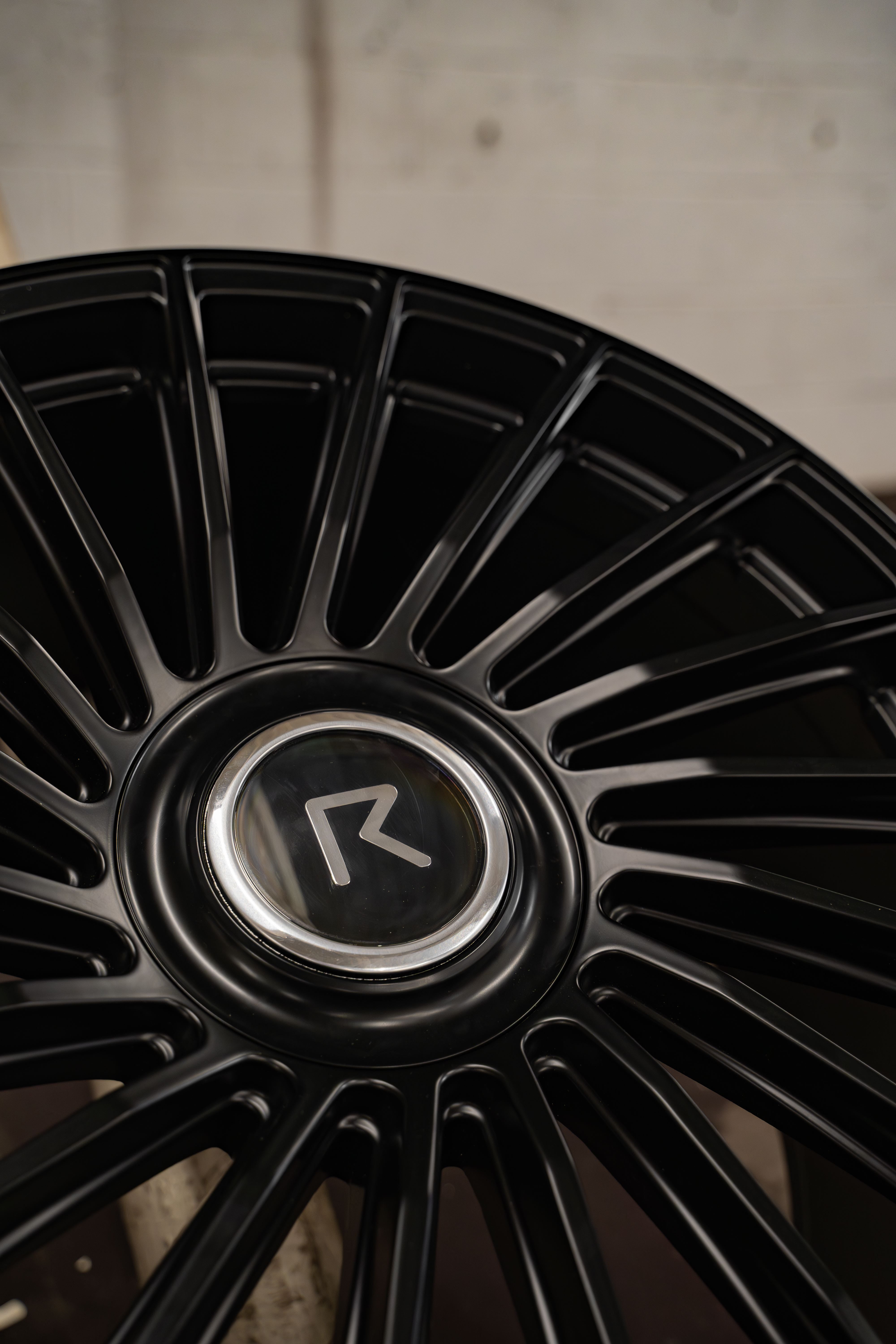 riviera-rf8-play-dirty-alloy-wheels-2.jpg