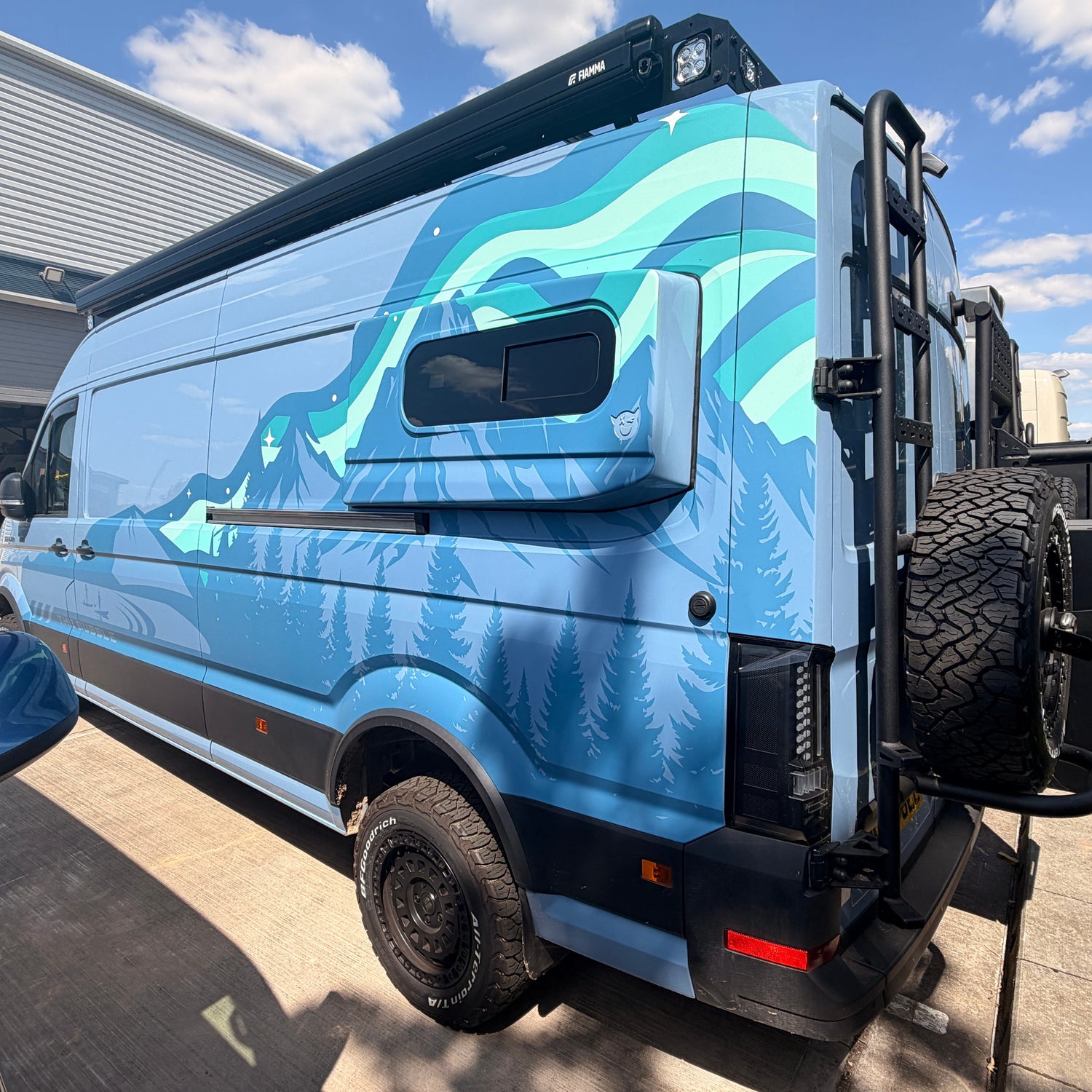 side pod side flares vw crafter man tge