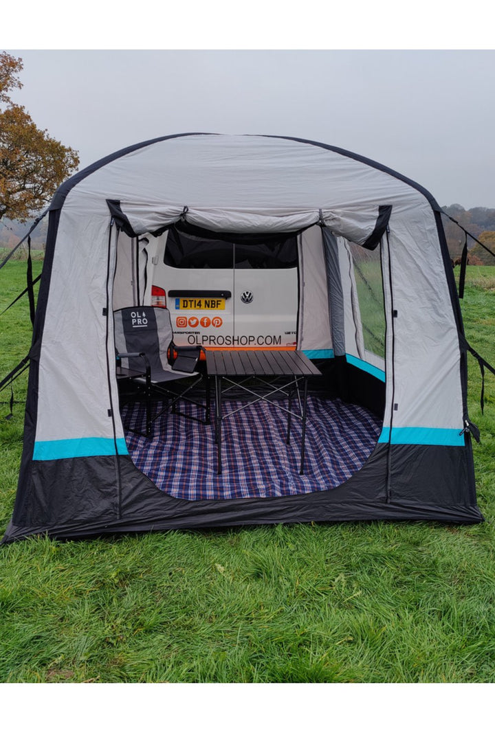 Snug Inflatable Tailgate Awning