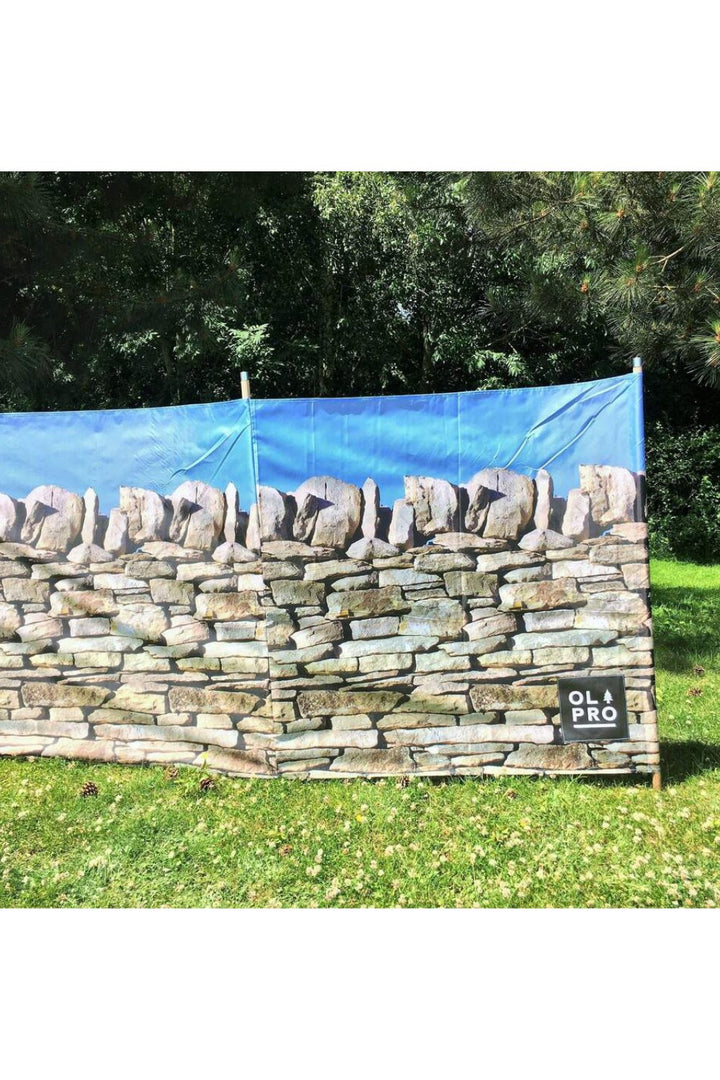 Stone Wall 5 Pole Windbreak (Wooden poles)