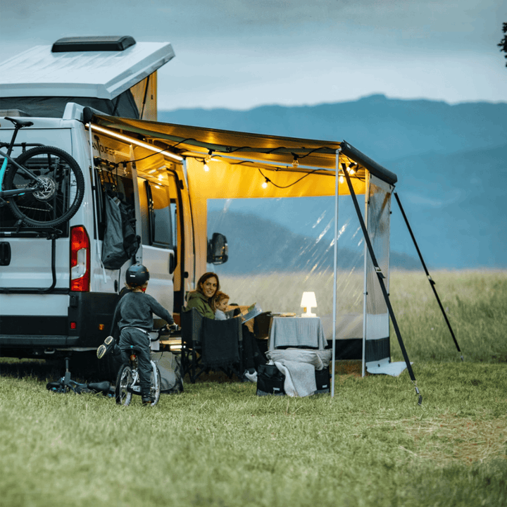 THULE OMNISTOR 5200 AWNING - WHITE - 3.52 X 2.50M - GREY FABRIC