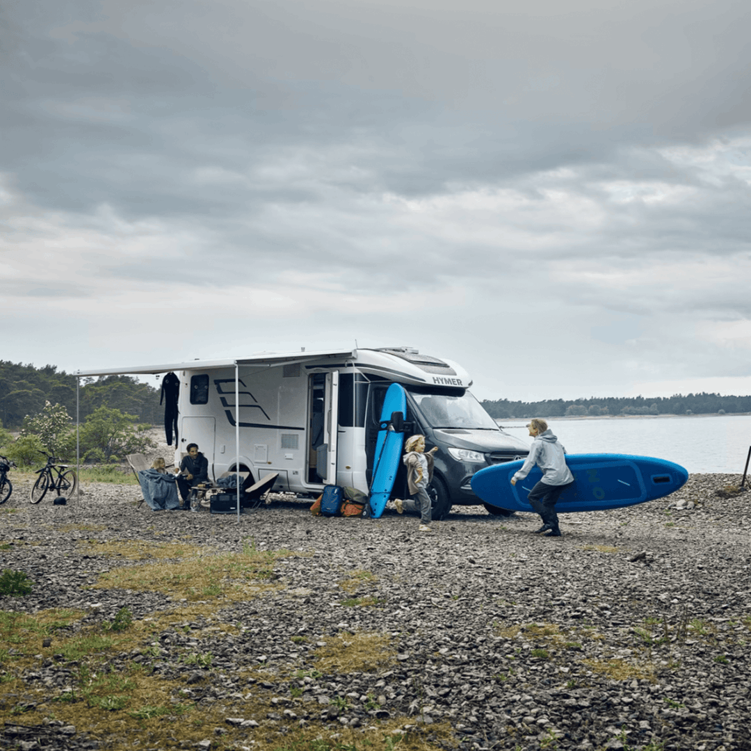 THULE OMNISTOR 5200 AWNING - WHITE - 3.52 X 2.50M - GREY FABRIC