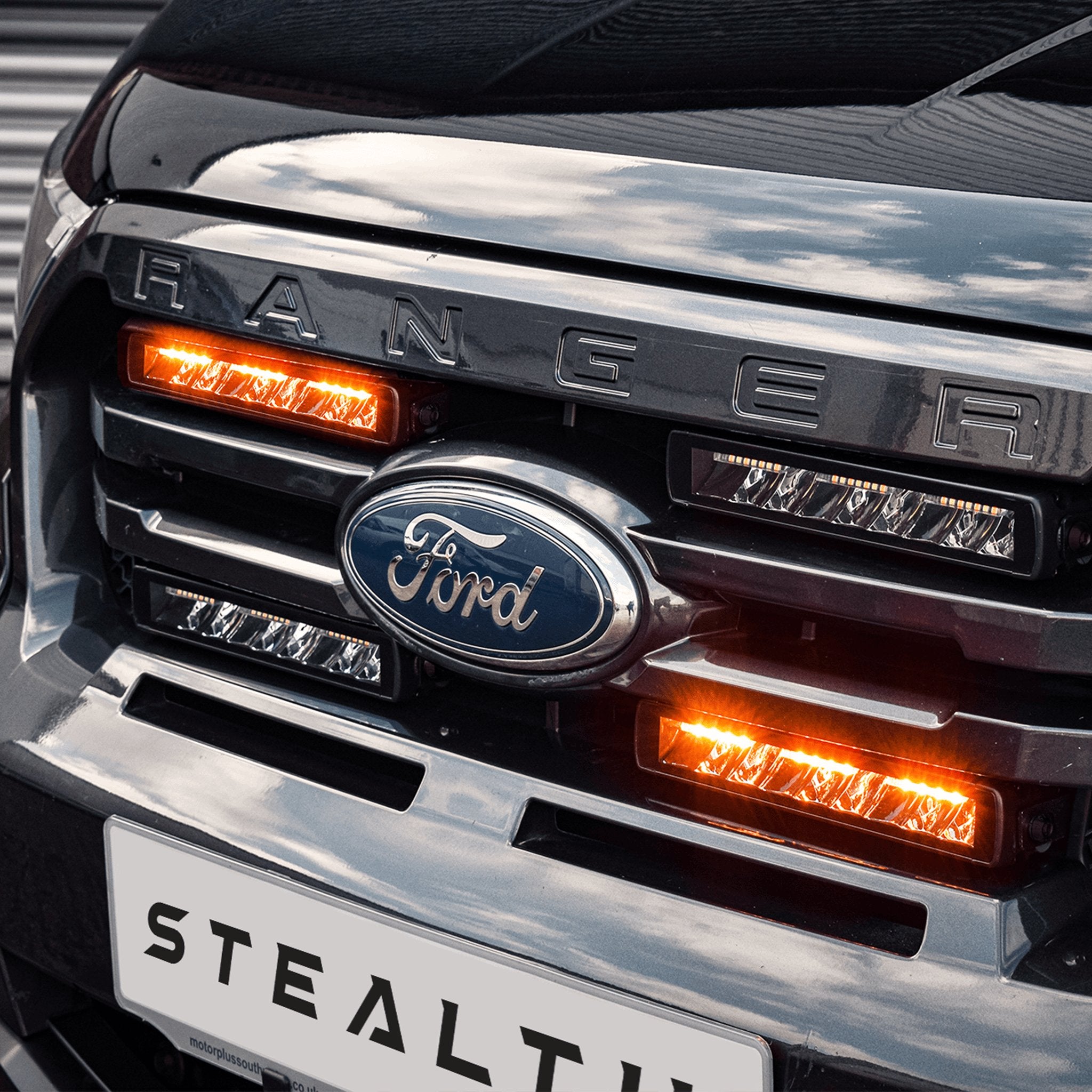 Stealth Ford Ranger T8 2018-2022 Quad 10″ Flashing Luminous LED Integration Grille Kit – 15,120 Lumens