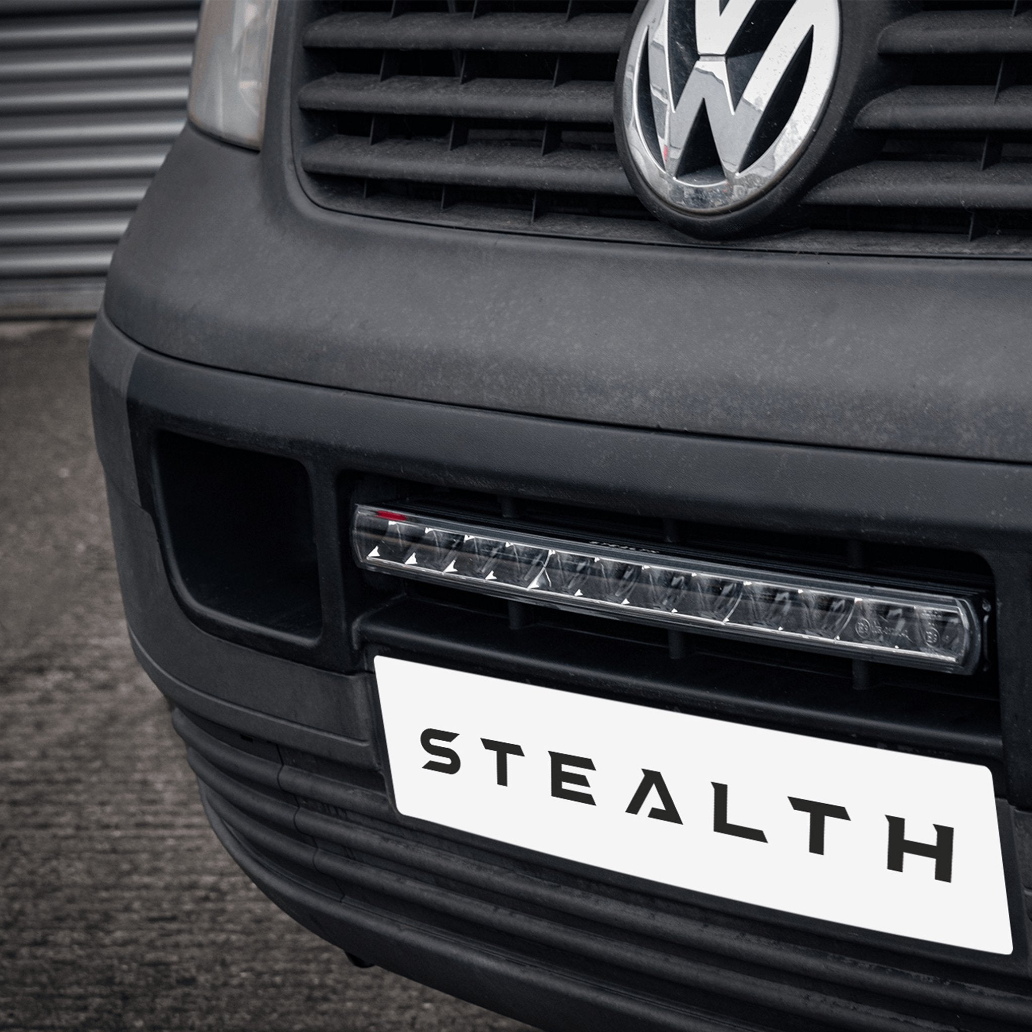 Stealth VW Volkswagen Transporter T5 2003-2008 20″ Luminous LED Integration Kit – 8,400 Lumens