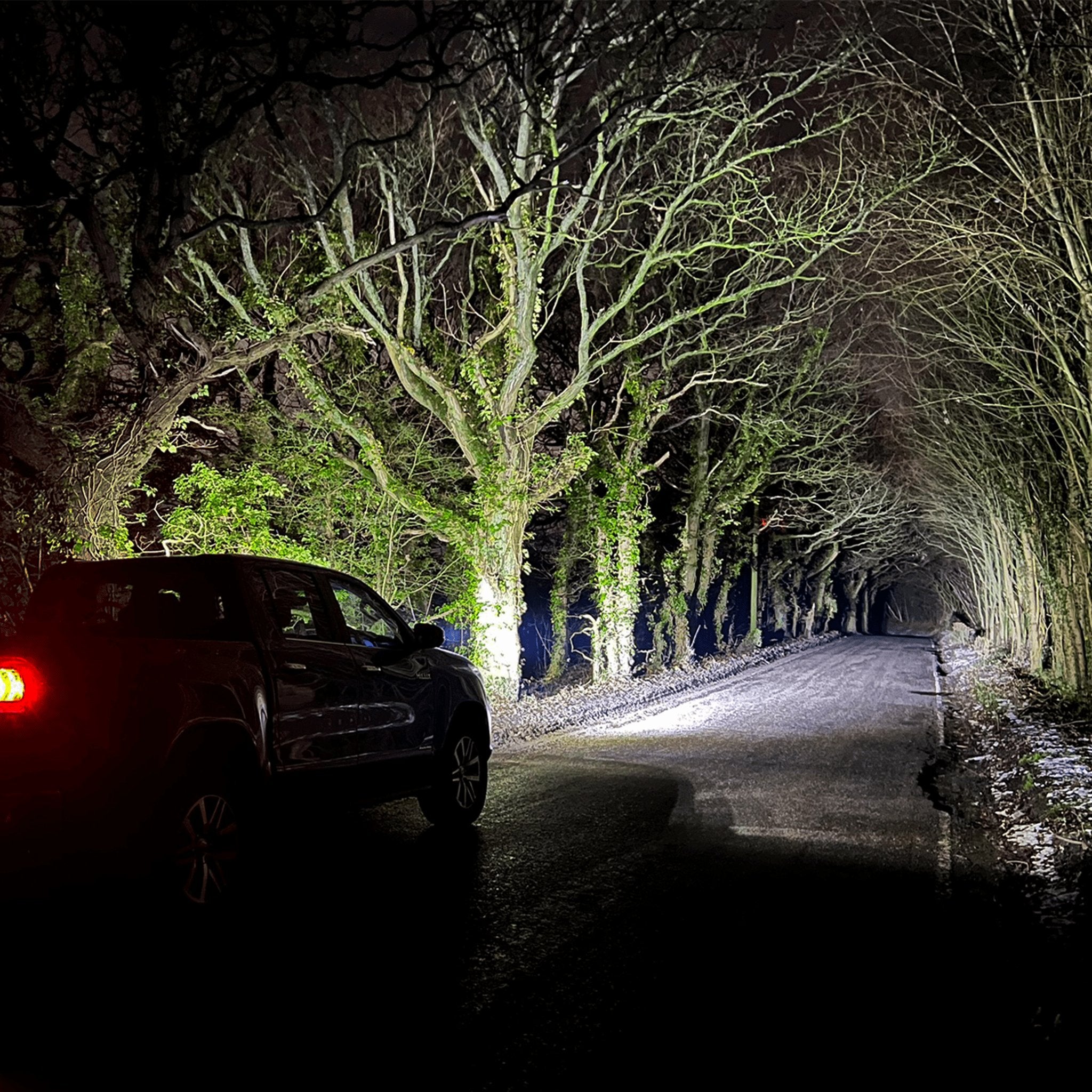 Stealth Toyota Hilux MK8 2015-2020 Twin 4″ Dark Force LED Bonnet Kit – 16,800 Lumens