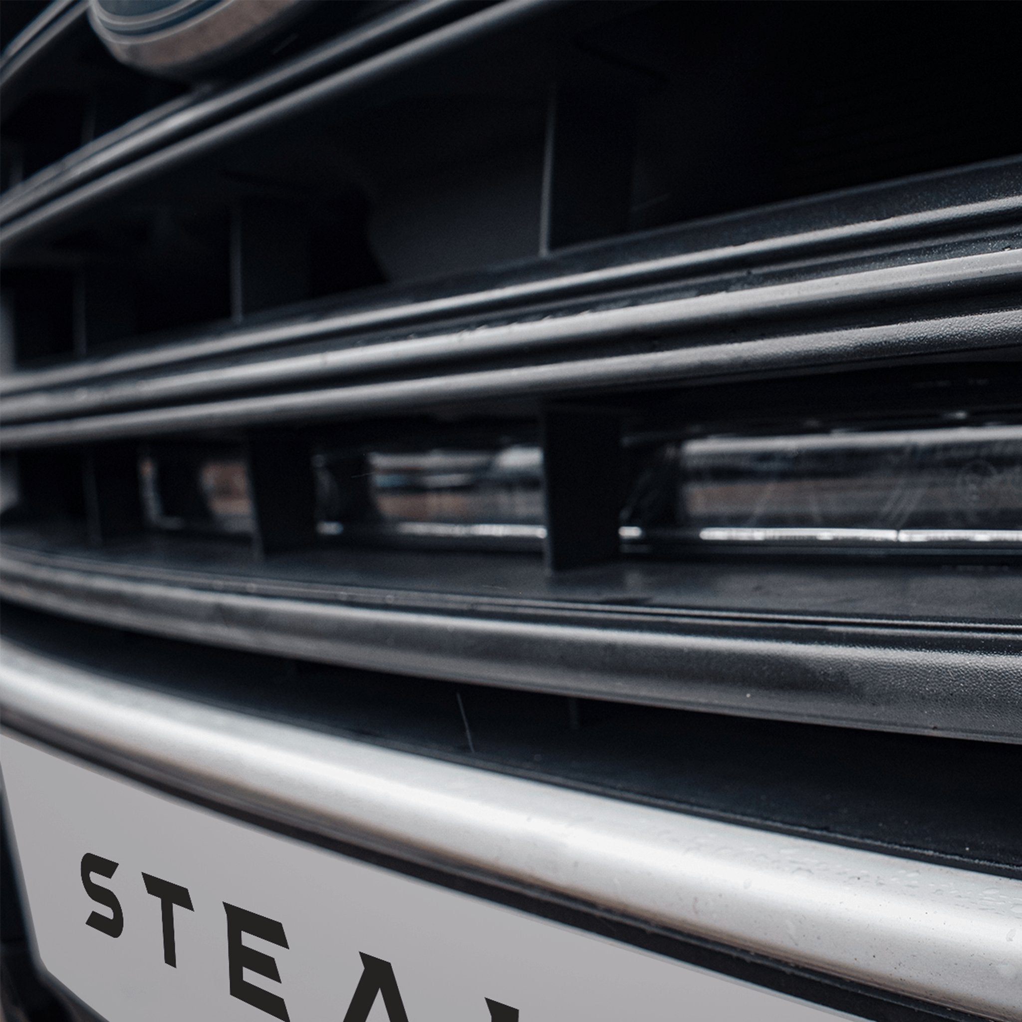 Stealth Ford Transit Custom 2019-2023 20″ Luminous LED Integration Grille Kit – 8,400 Lumens