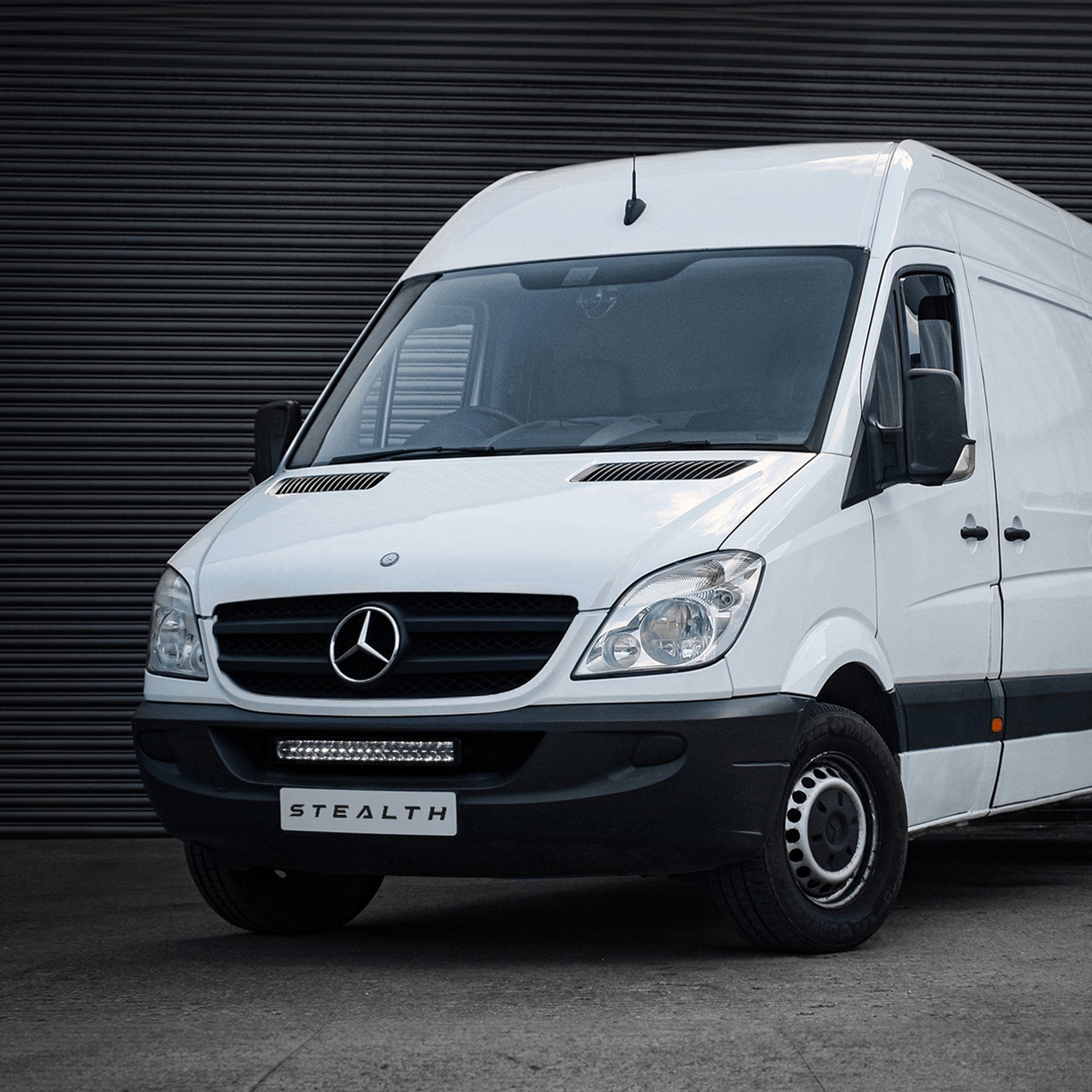 Stealth Mercedes Sprinter 2008-2018 21″ Luminous LED Integration Grille Kit – 16,800 Lumens