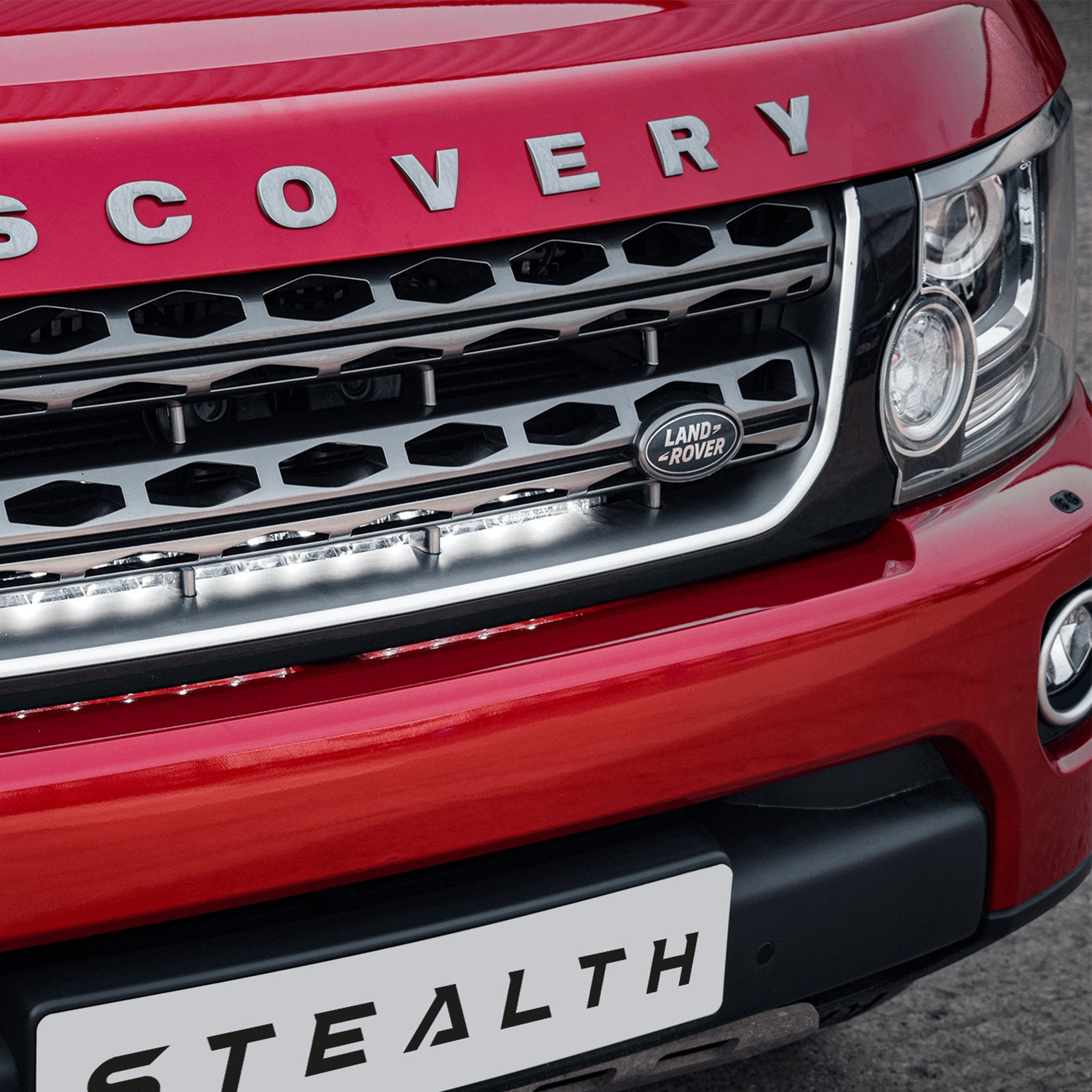 Stealth Luminous LED Grille Kit for Land Rover Discovery 4.5 (2013–2016) – 20″, 8,400 Lumens
