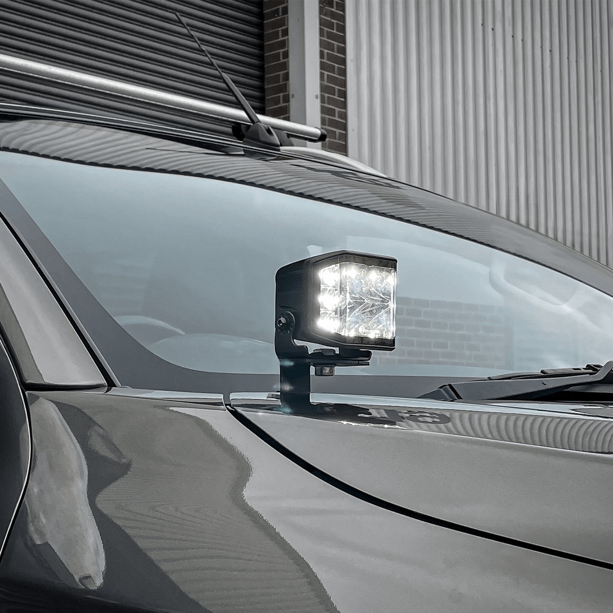 Stealth Mitsubishi L200 2015-2019 Twin 4″ Dark Force LED Bonnet Kit – 16,800 Lumens