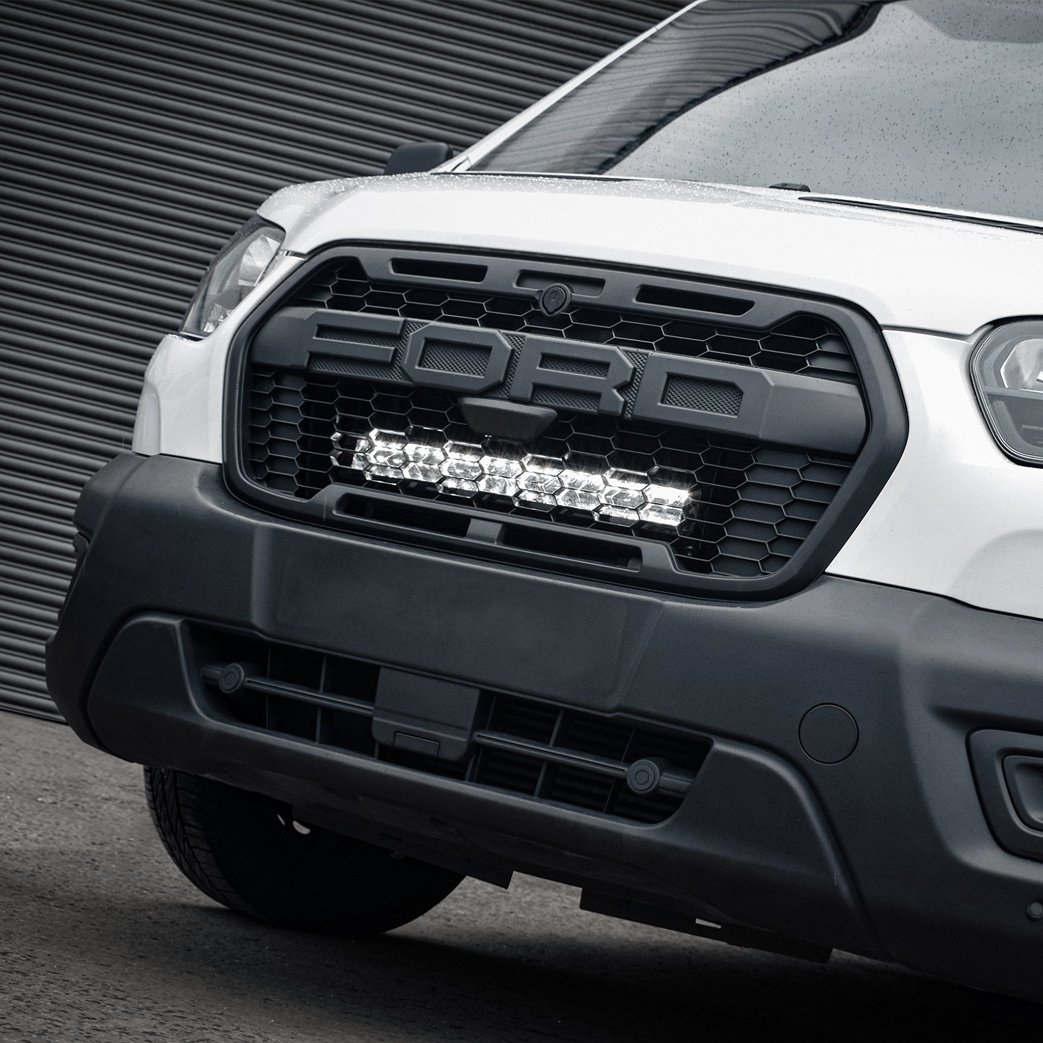 Stealth Ford Transit Trailsport 2020+ 21″ Luminous LED Integration Grille Kit – 16,800 Lumens