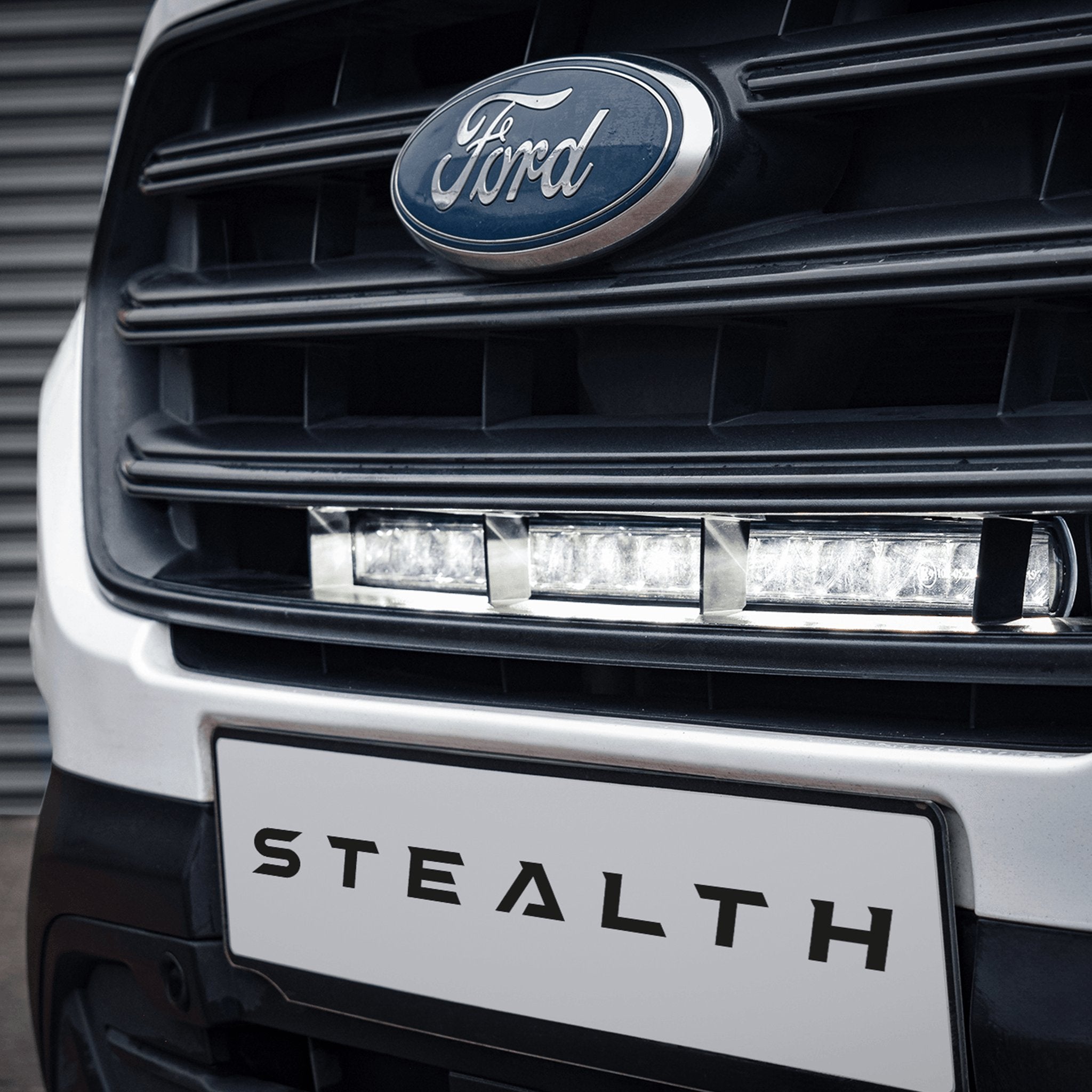 Stealth Ford Transit Custom 2019-2023 20″ Luminous LED Integration Grille Kit – 8,400 Lumens