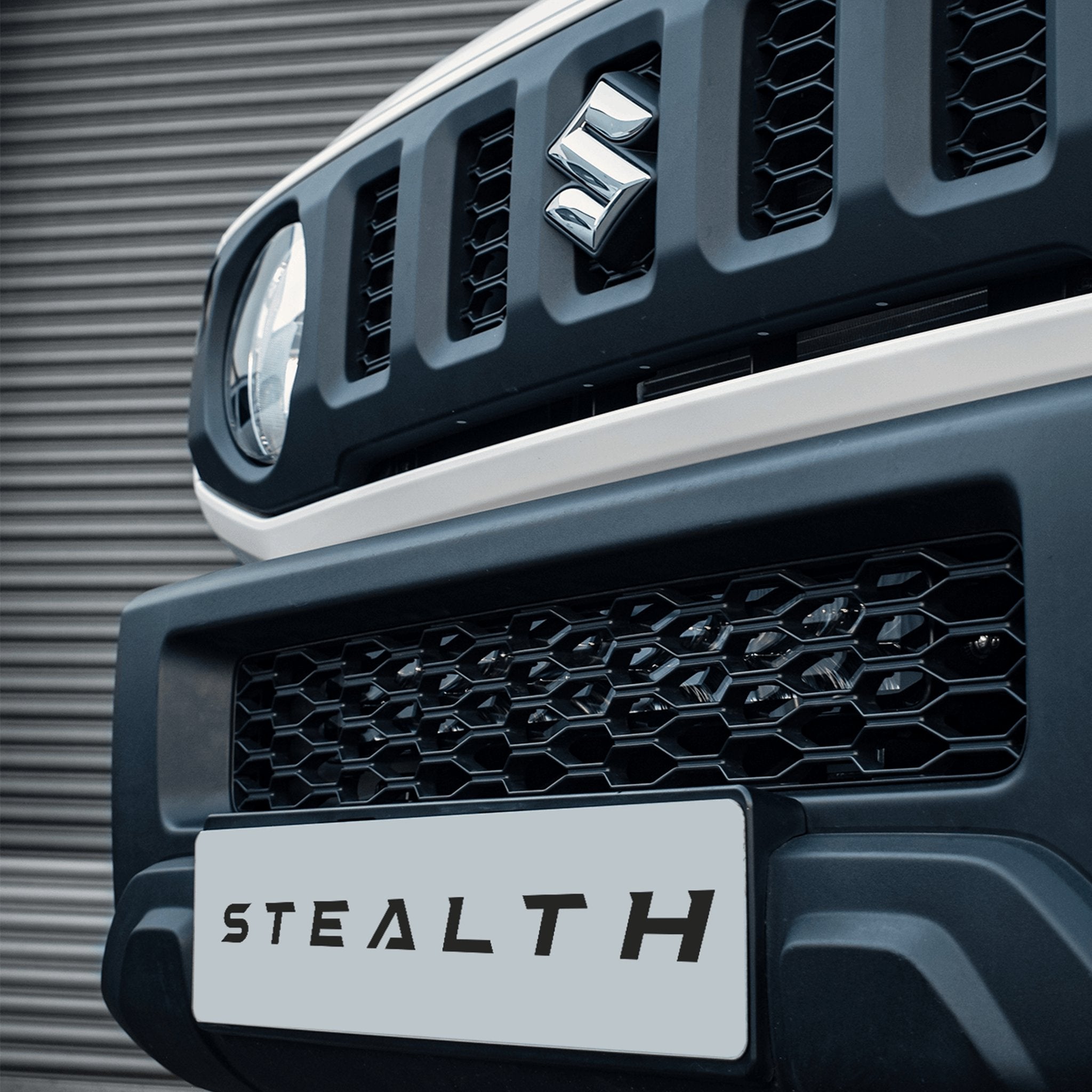 Stealth Suzuki Jimny 2018+ 21″ Luminous LED Integration Grille Kit – 16,800 Lumens