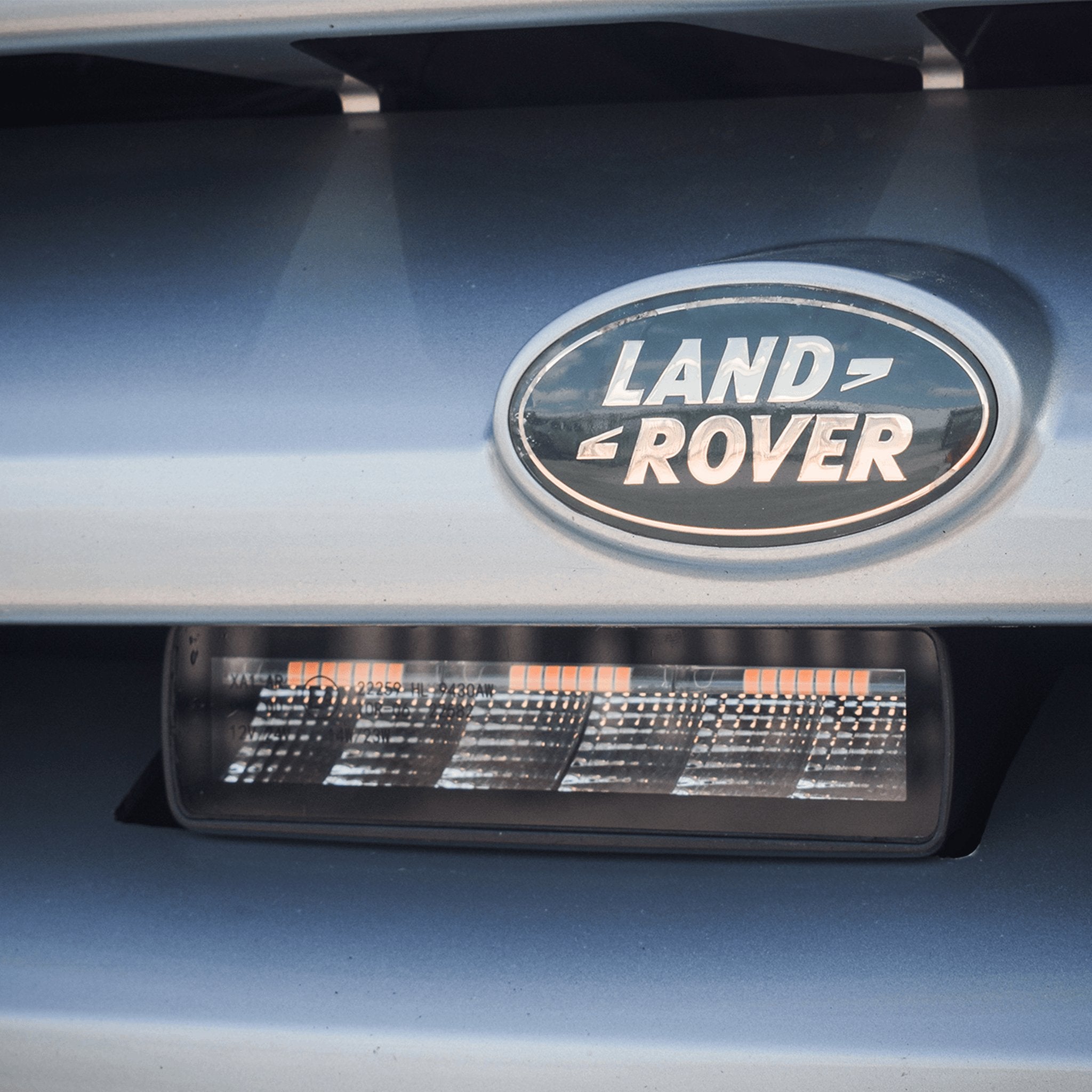 Stealth Land Rover Discovery 3 2004-2009 Twin 6″ Luminous LED Integration Grille Kit – 5,760 Lumens