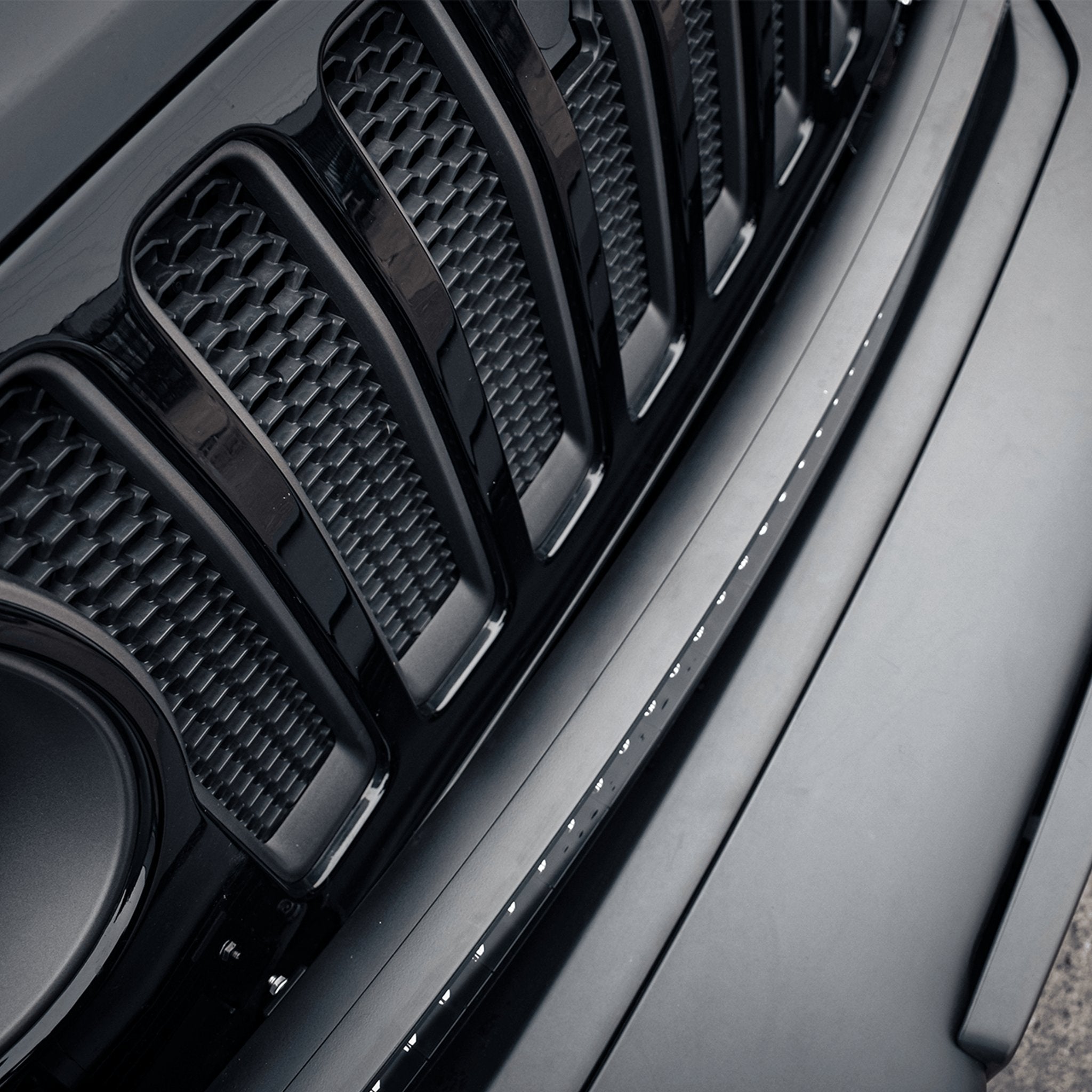 Stealth JEEP Wrangler JL 2019+ 40″ Luminous LED Integration Grille Kit – 33,600 Lumens