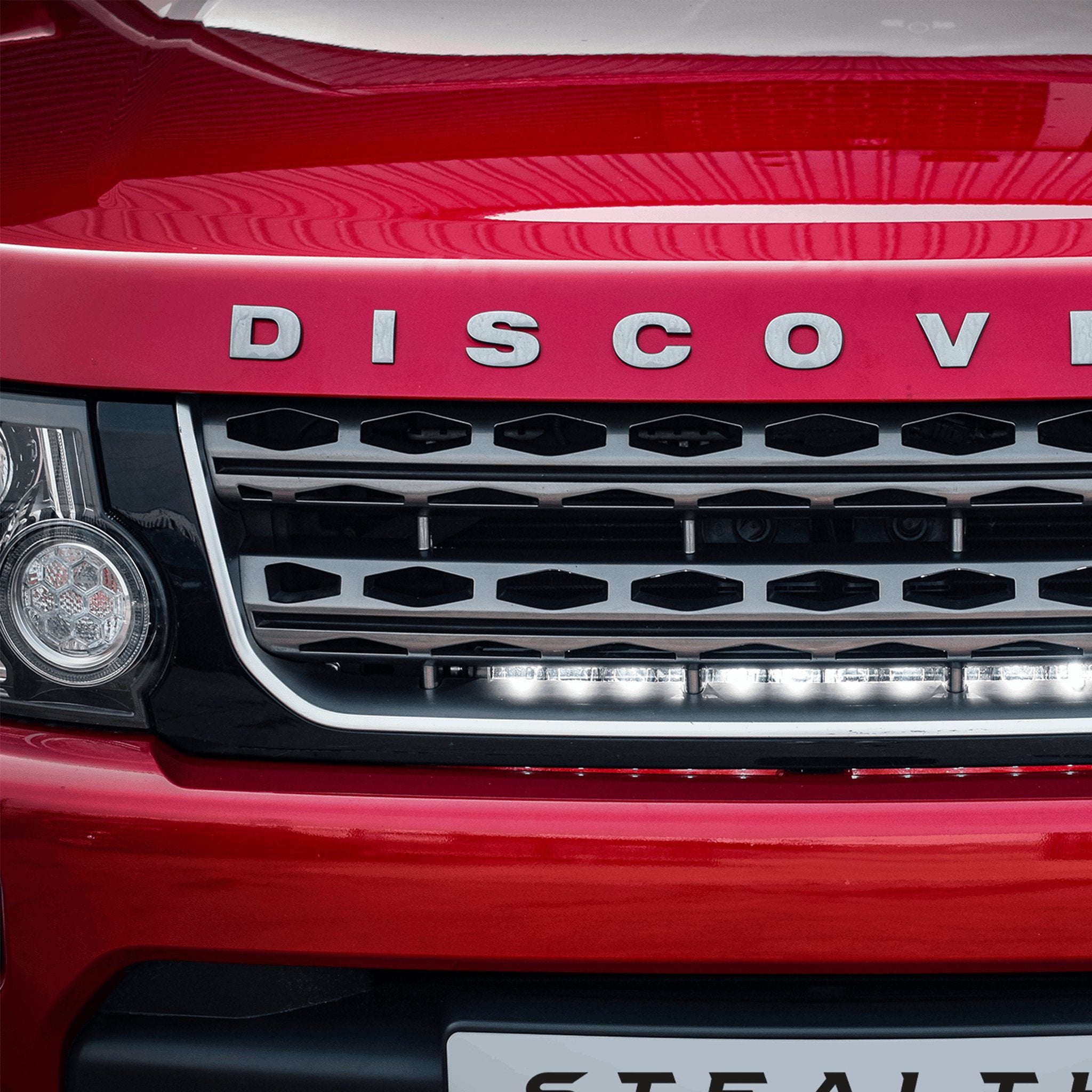 Stealth Land Rover Discovery 4.5 2013-2016 20″ Luminous LED Integration Grille Kit – 8,400 Lumens