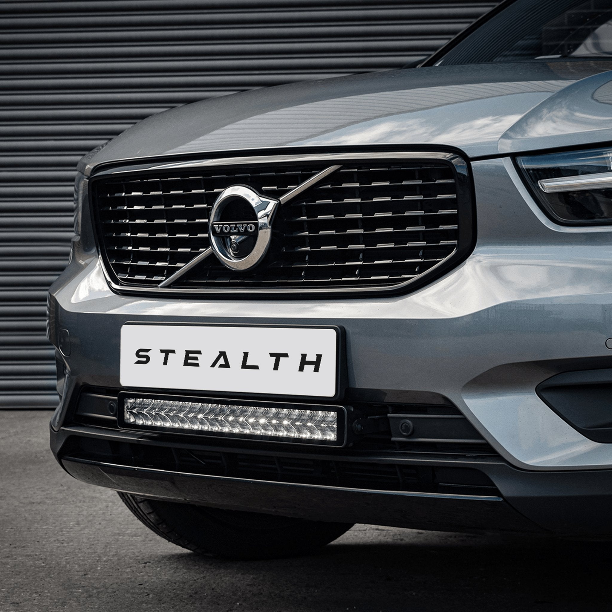 Stealth Volvo XC40 2018+ 21″ Luminous LED Integration Grille Kit – 16,800 Lumens
