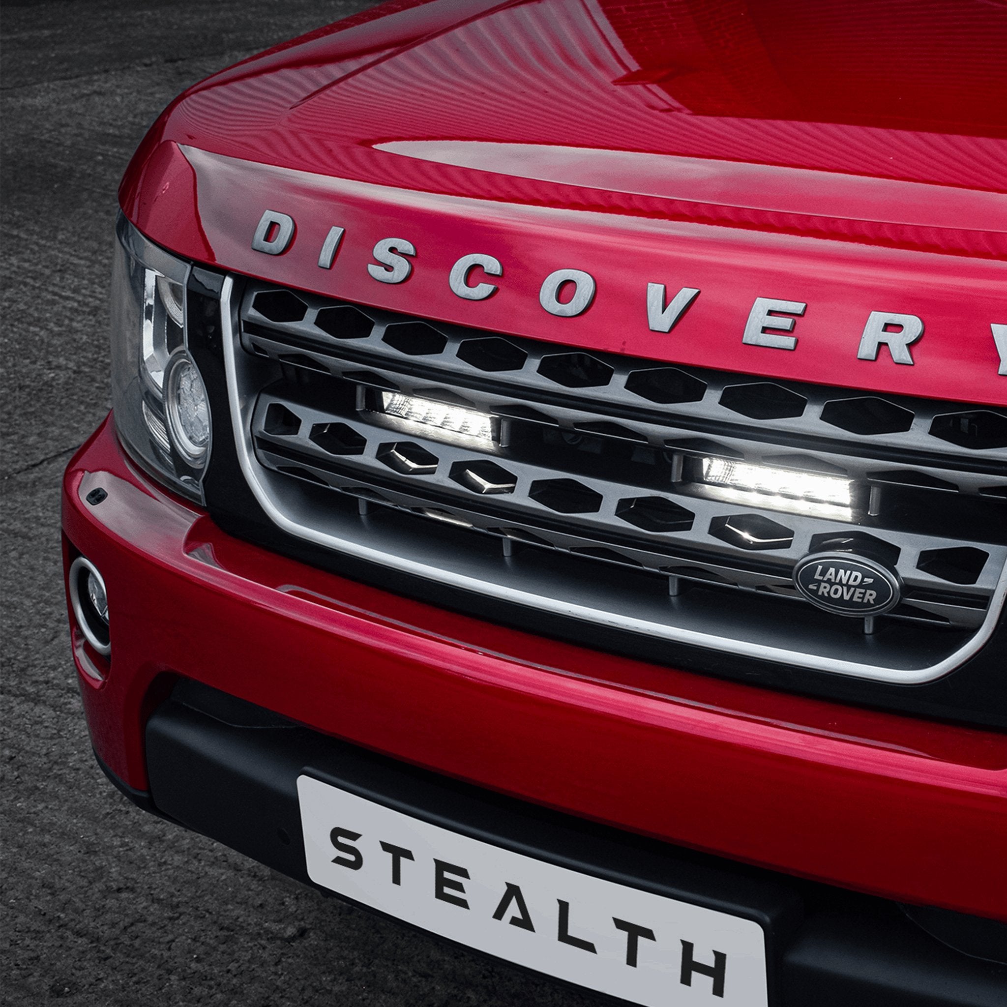 Stealth Land Rover Discovery 4.5 2013-2016 Twin 6″ Luminous LED Integration Grille Kit – 5,760 Lumens