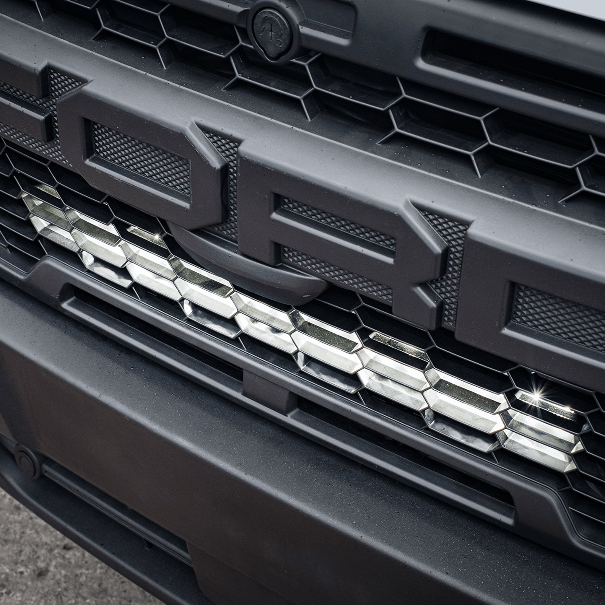 Stealth Ford Transit Trailsport 2020+ 21″ Luminous LED Integration Grille Kit – 16,800 Lumens